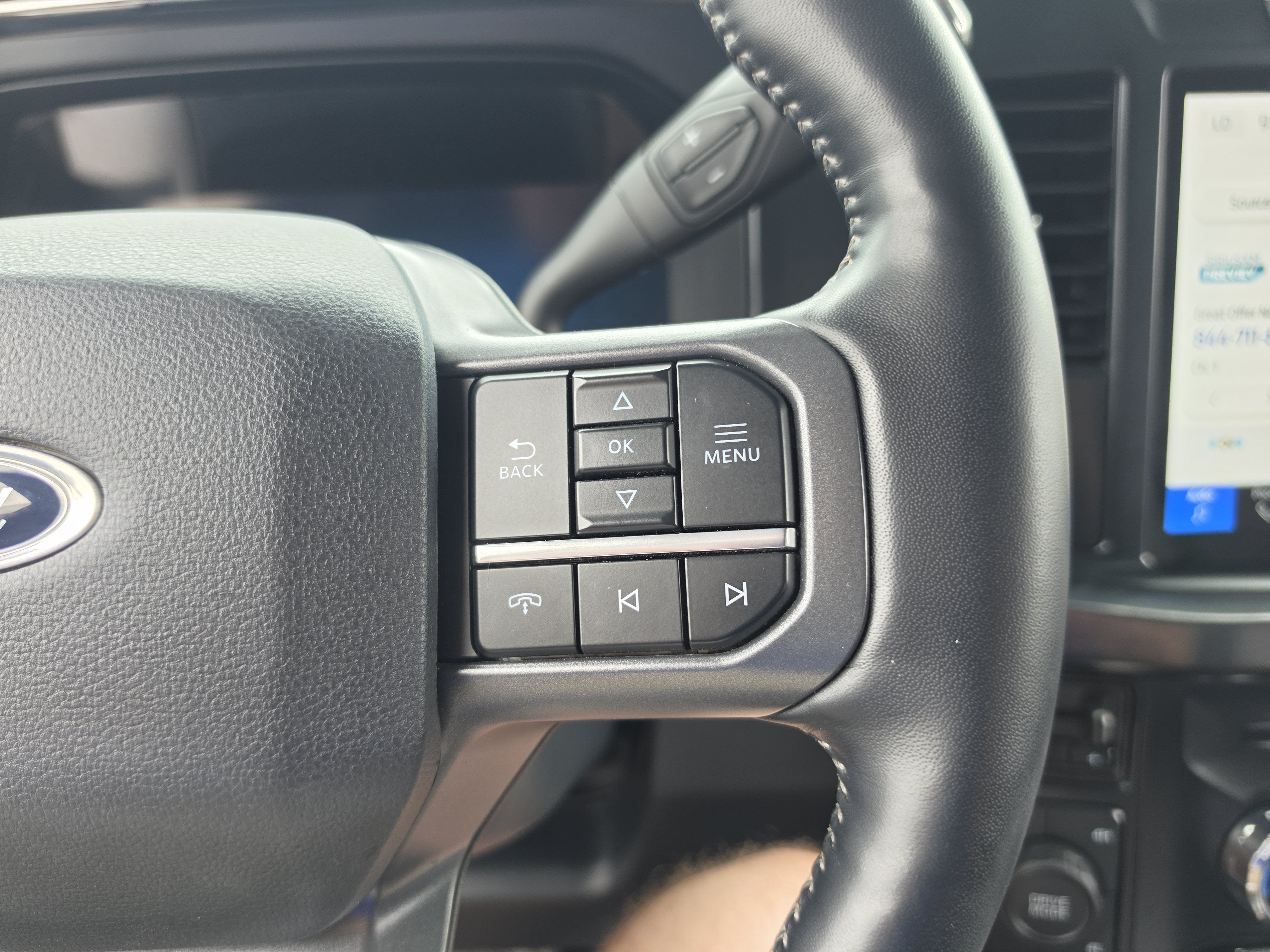 2023 Ford Super Duty F-350 SRW LARIAT