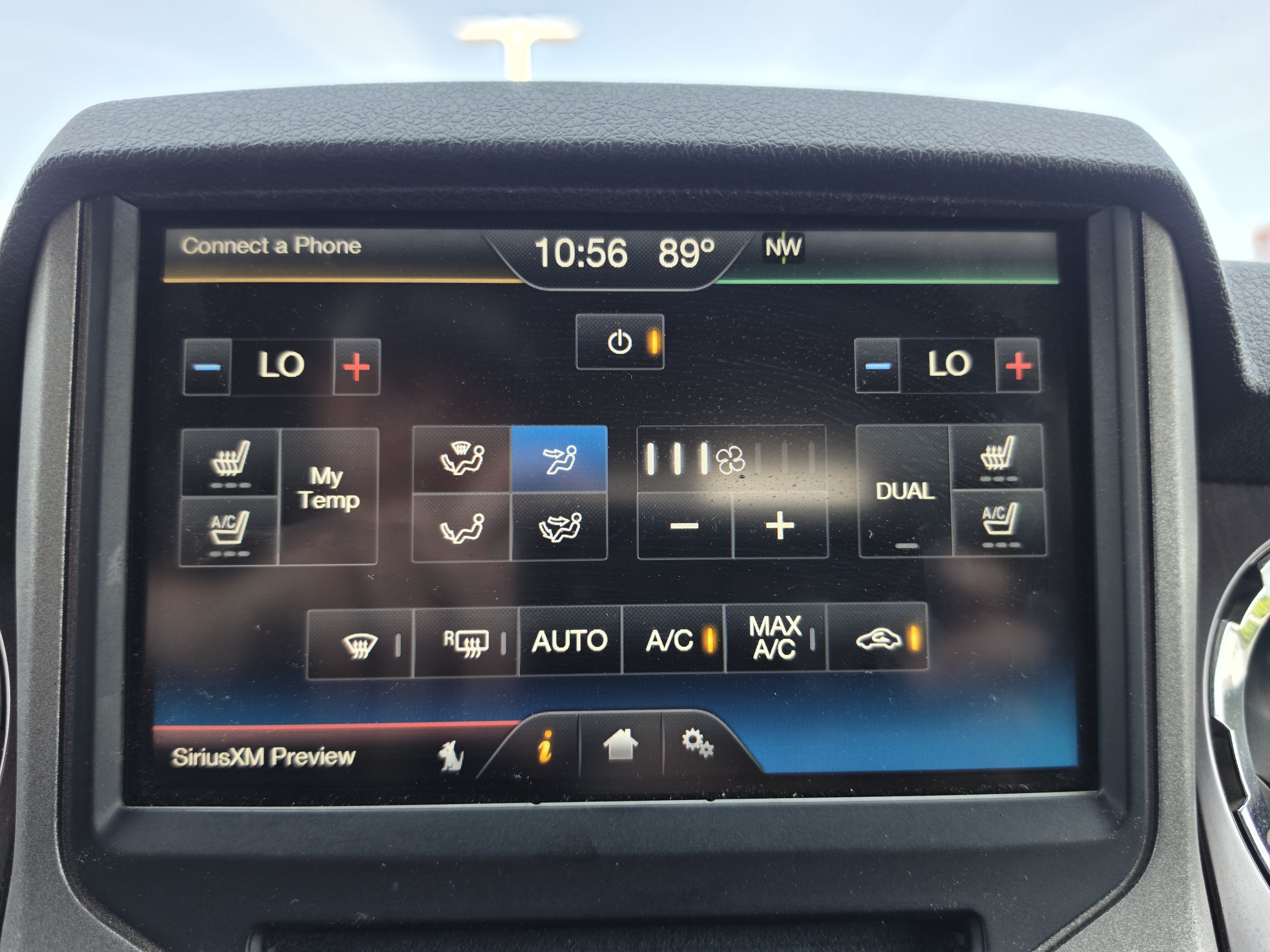 2016 Ford Super Duty F-350 SRW Lariat