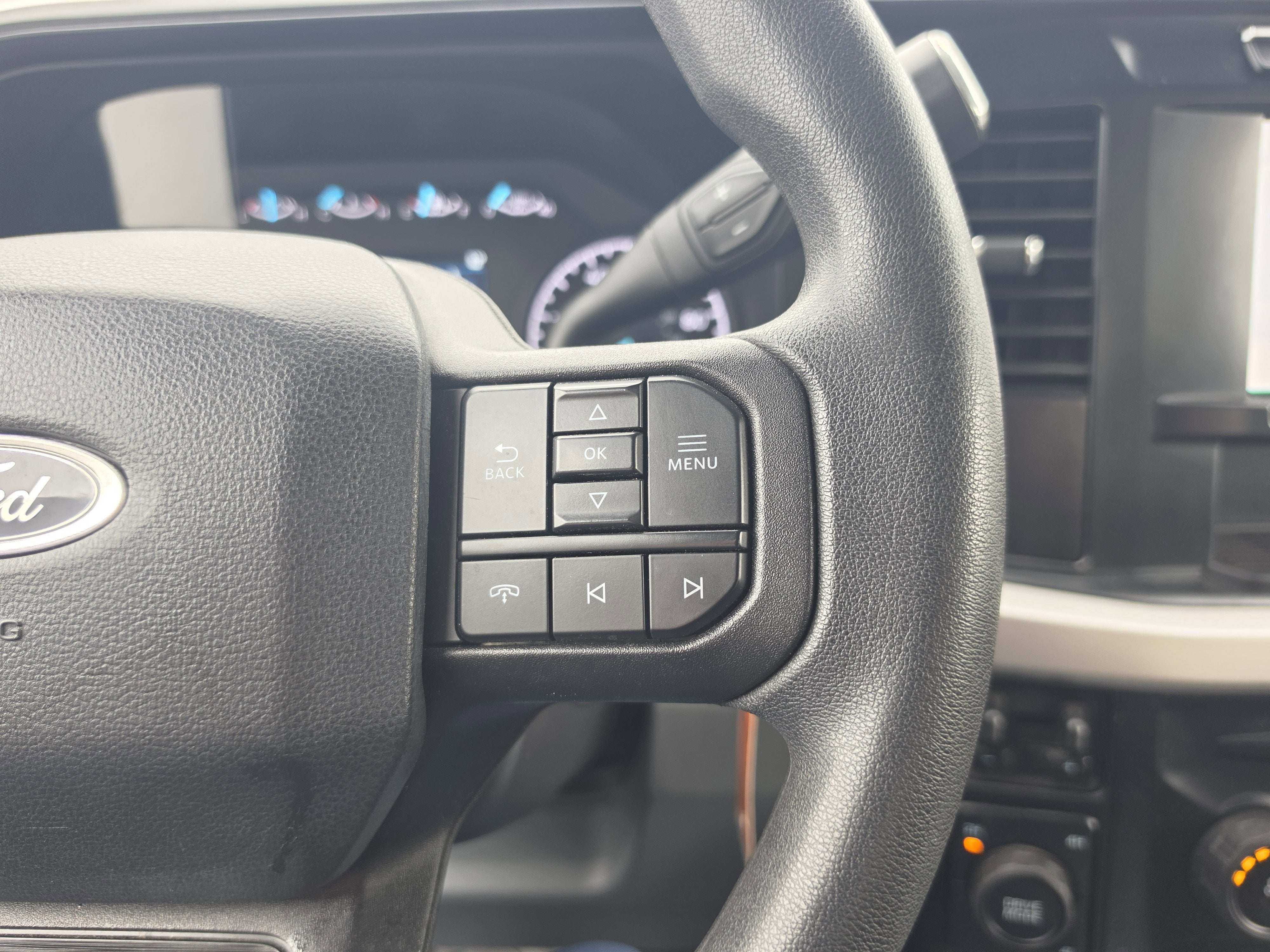 2024 Ford Super Duty F-450 DRW XLT