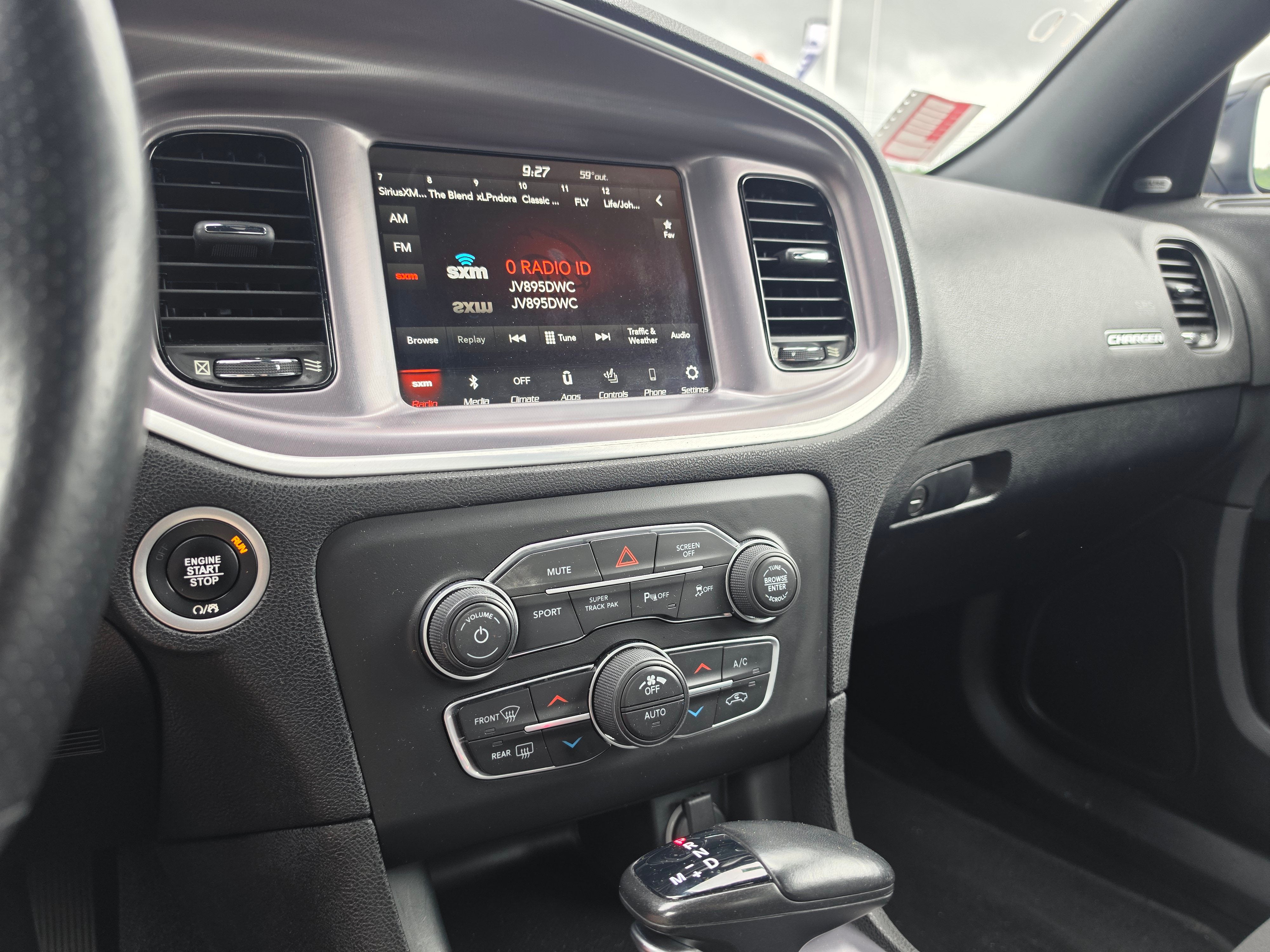 2019 Dodge Charger SXT