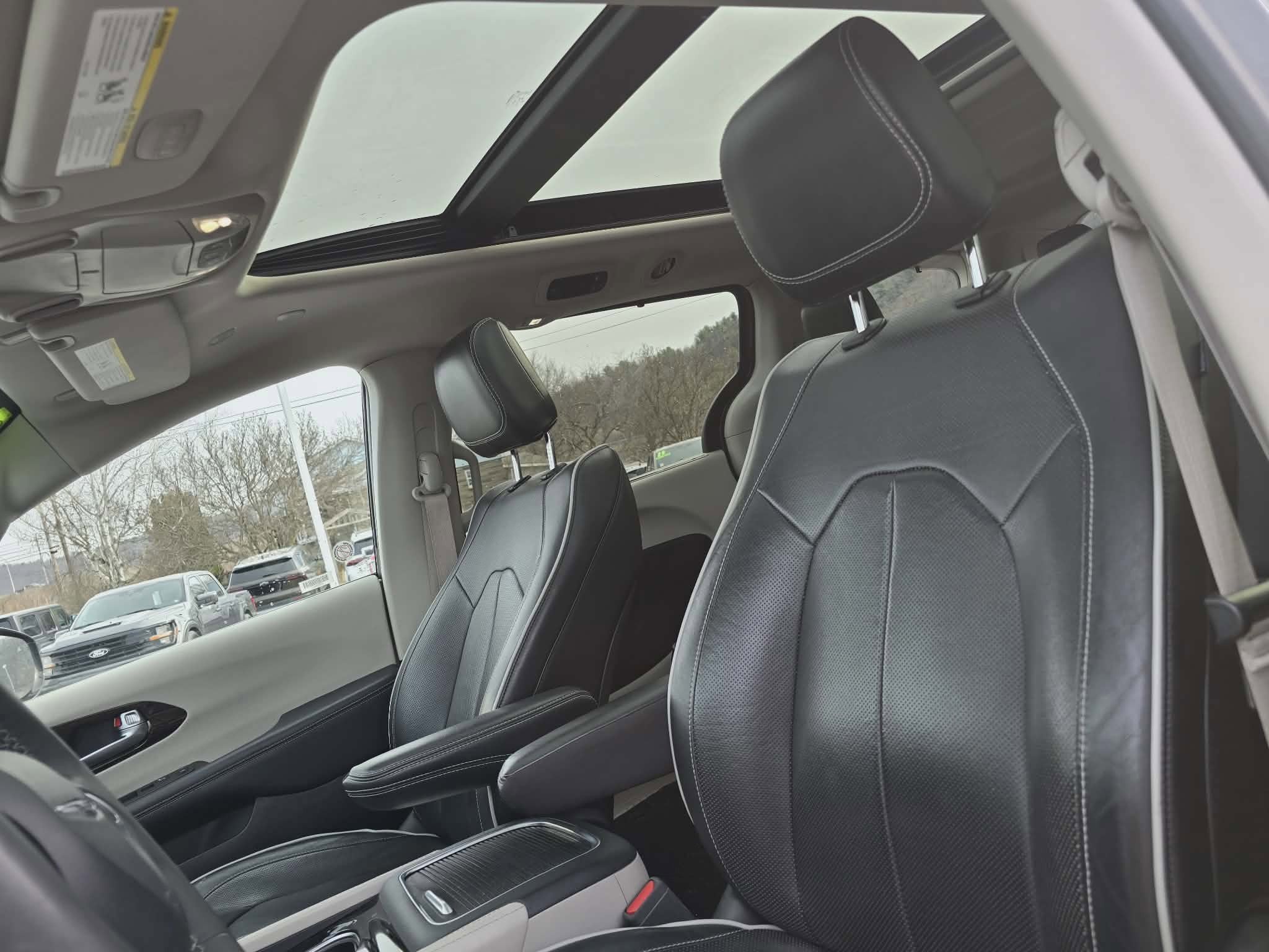 2023 Chrysler Pacifica Limited