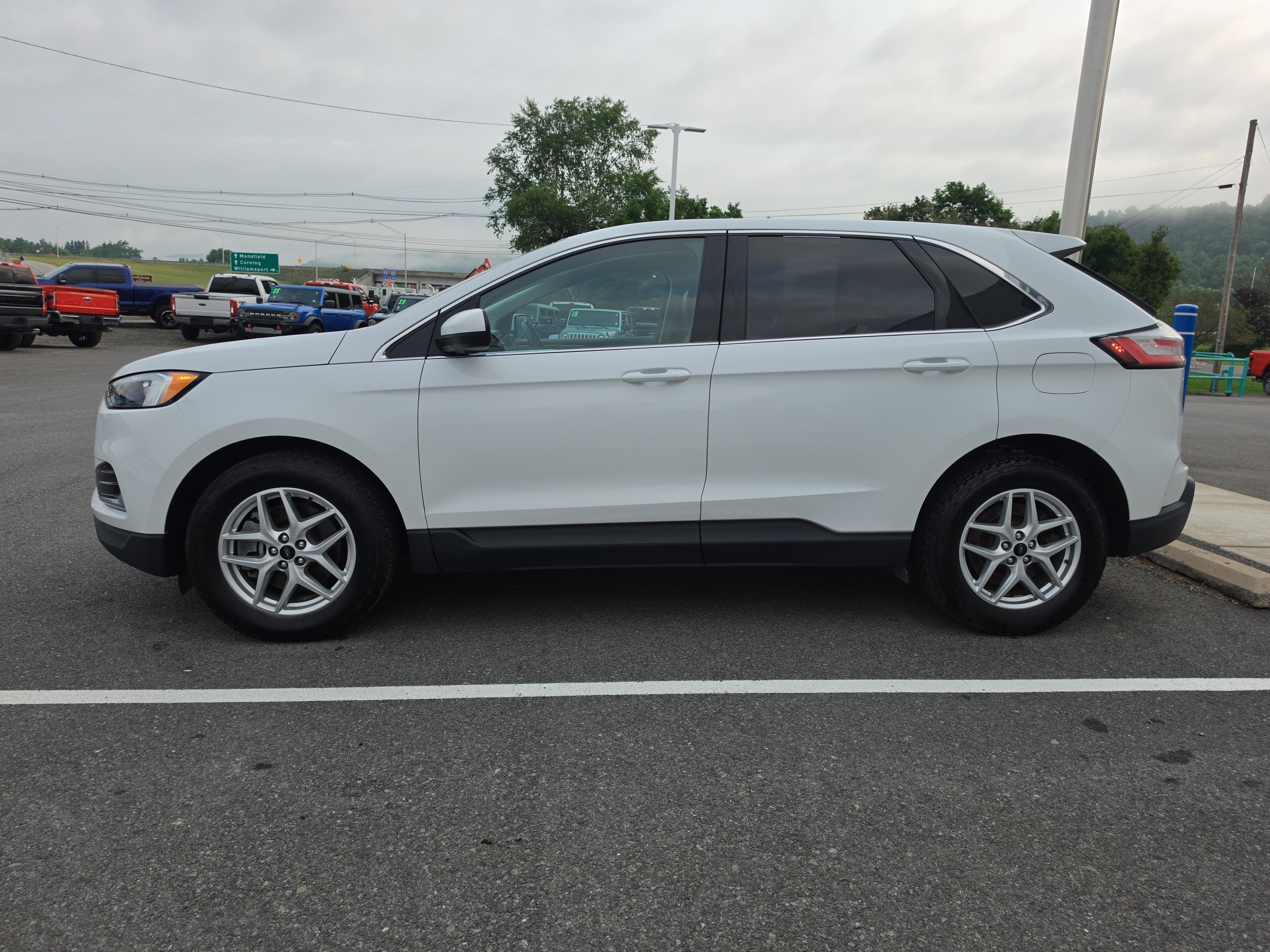 2023 Ford Edge SEL