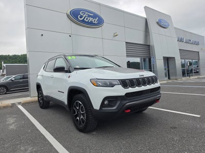 2025 Jeep Compass Trailhawk