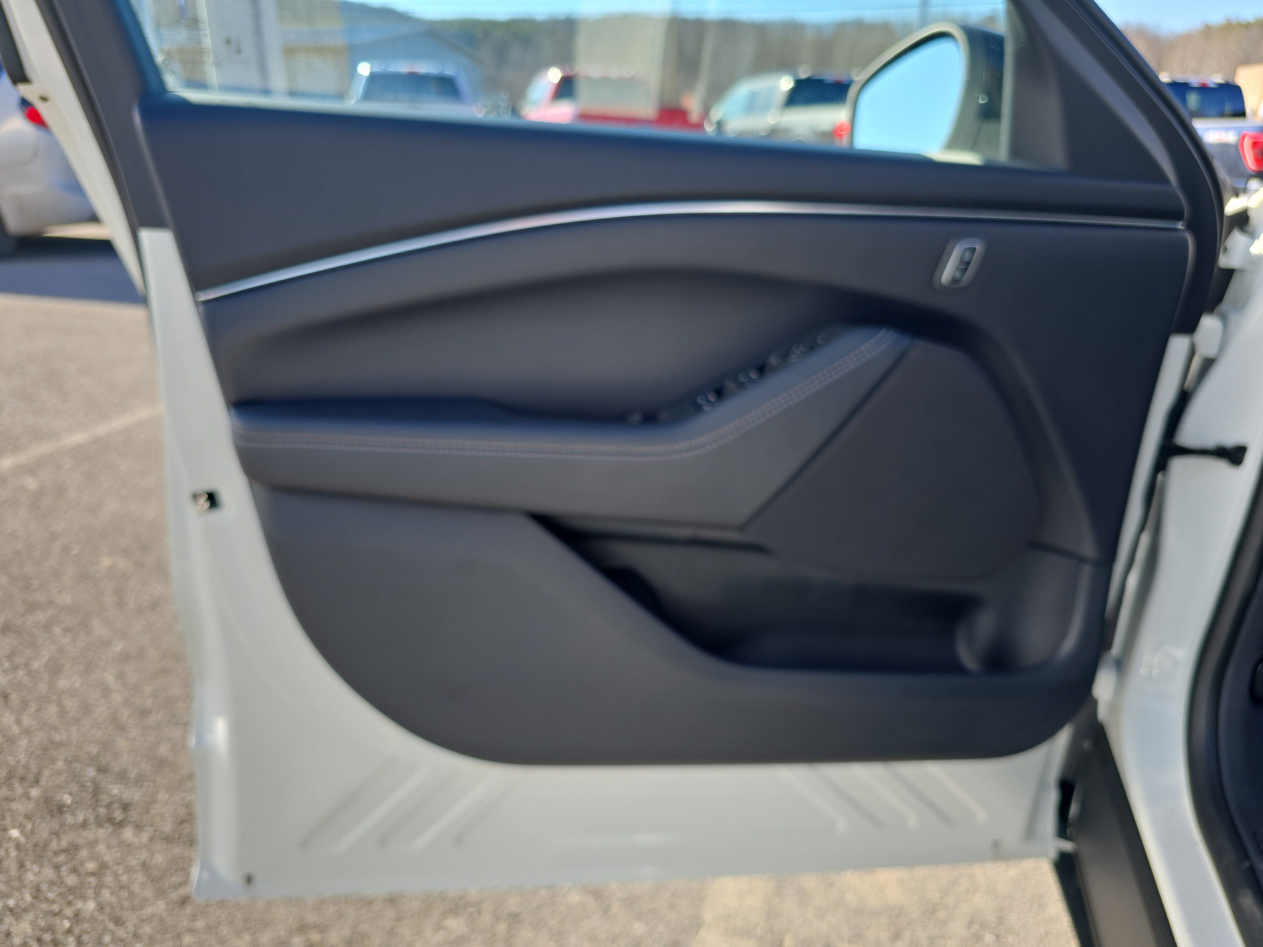 2025 Ford Mustang Mach-E Select