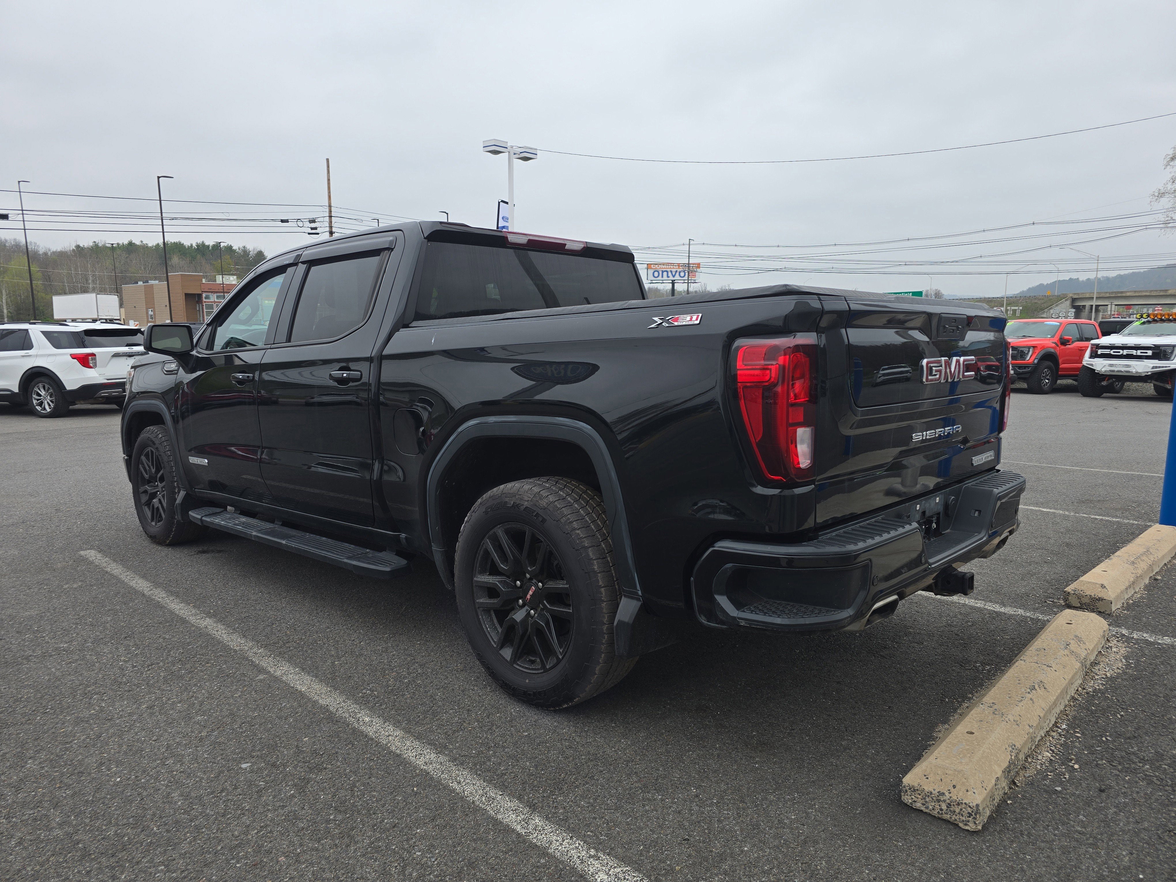 2022 GMC Sierra 1500 Limited Elevation