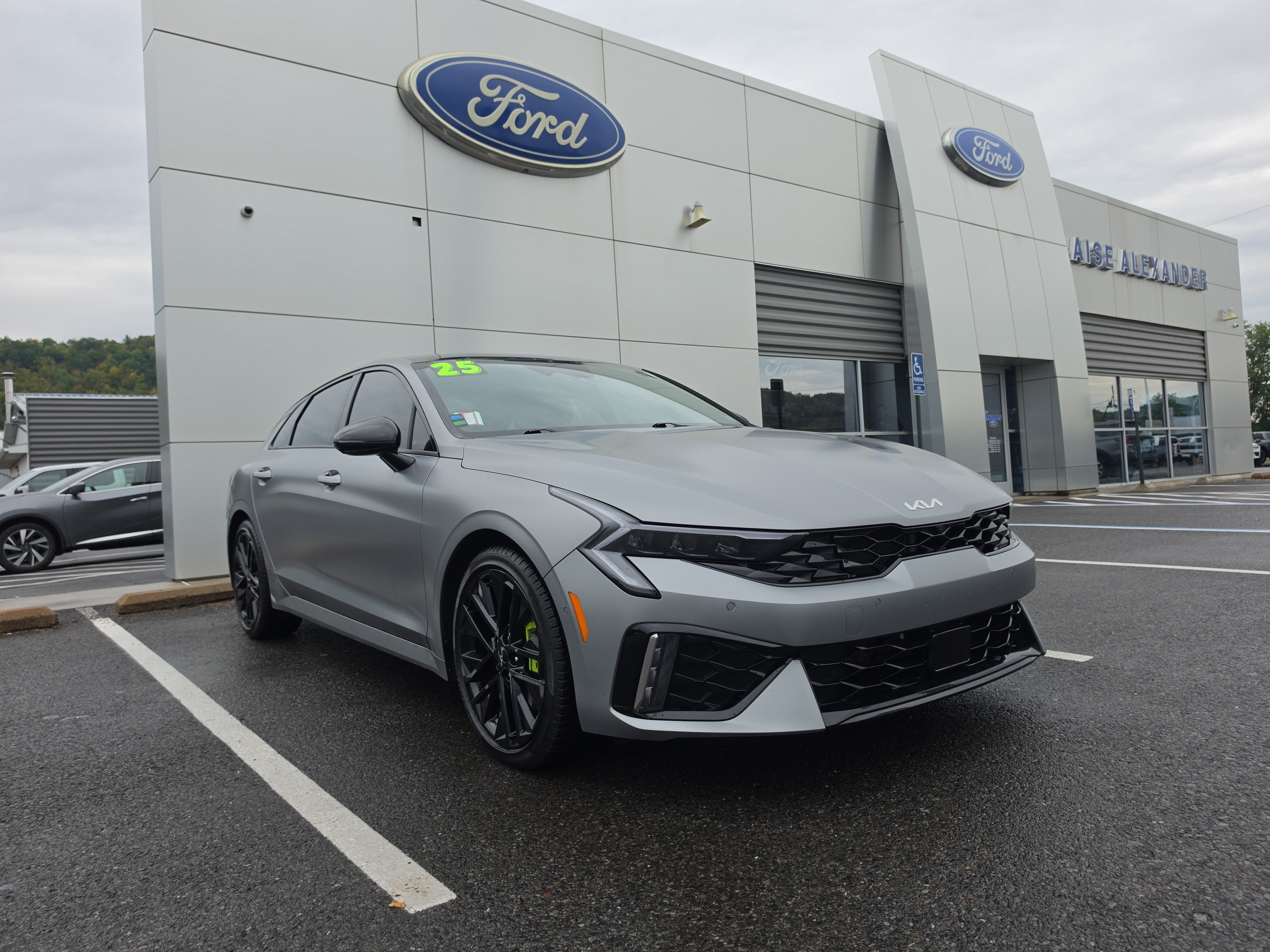 2025 Kia K5 GT