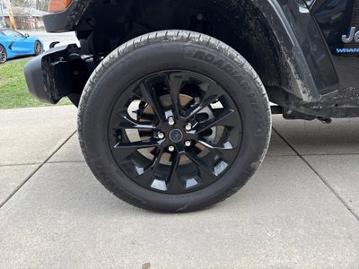 2025 Jeep Wrangler 4xe Sahara