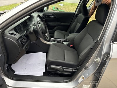 2017 Honda Accord Sedan LX