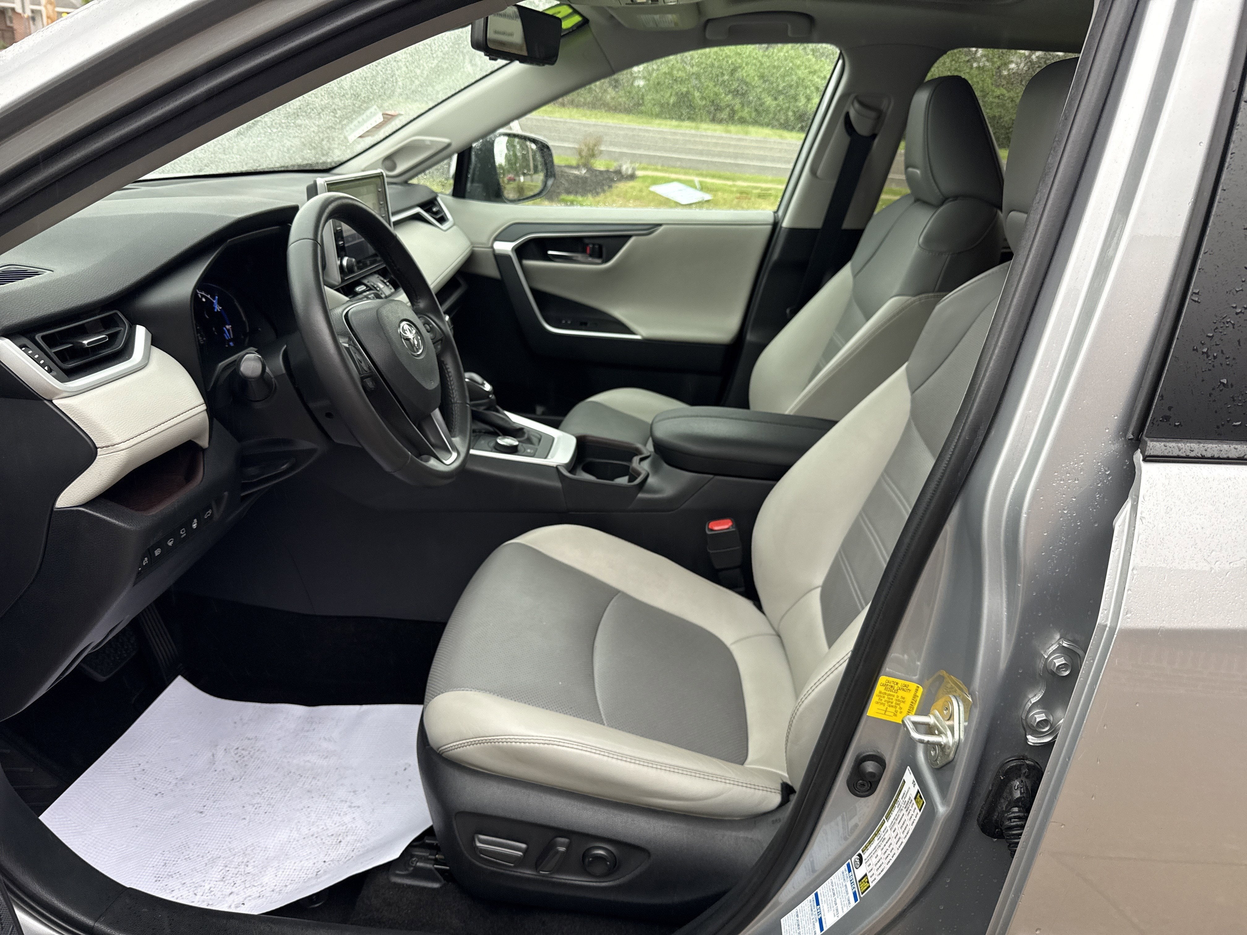 2019 Toyota RAV4 Hybrid Limited