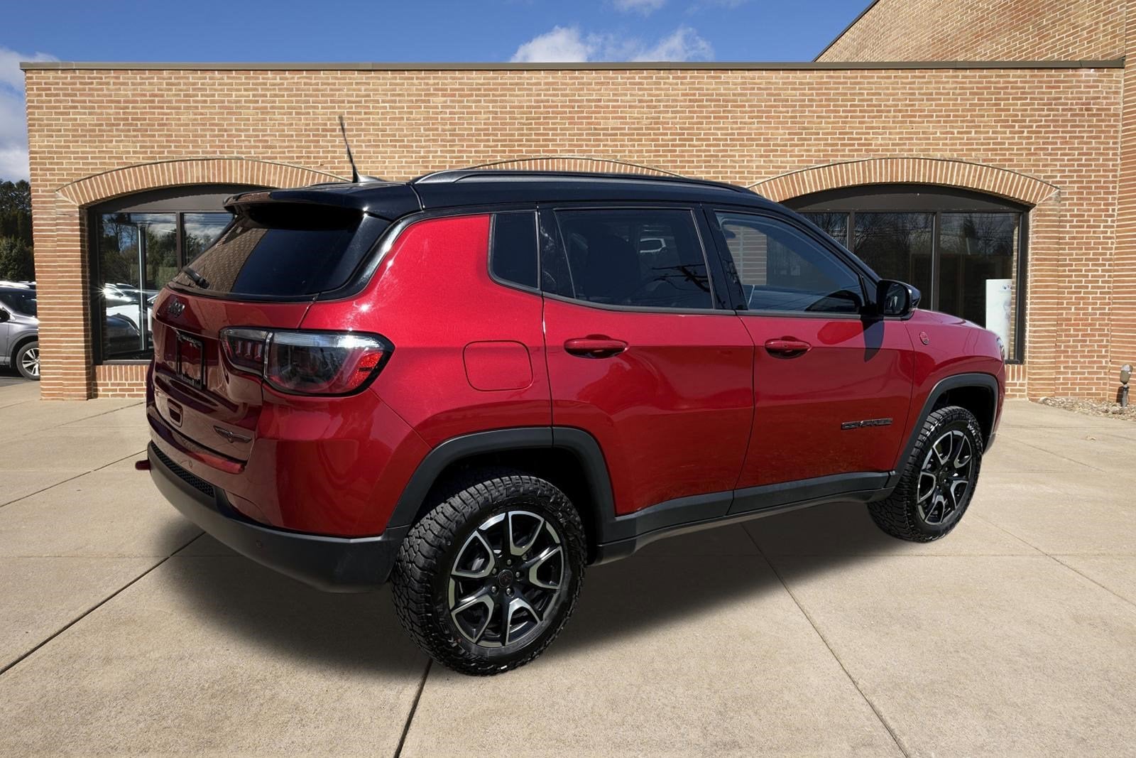 2025 Jeep Compass Trailhawk