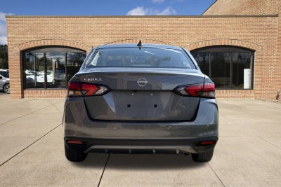 2025 Nissan Versa SV