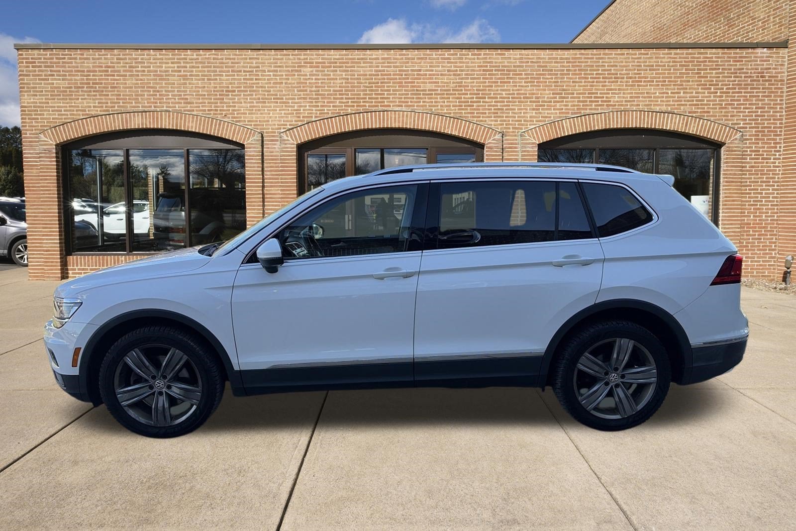 2018 Volkswagen Tiguan SEL Premium