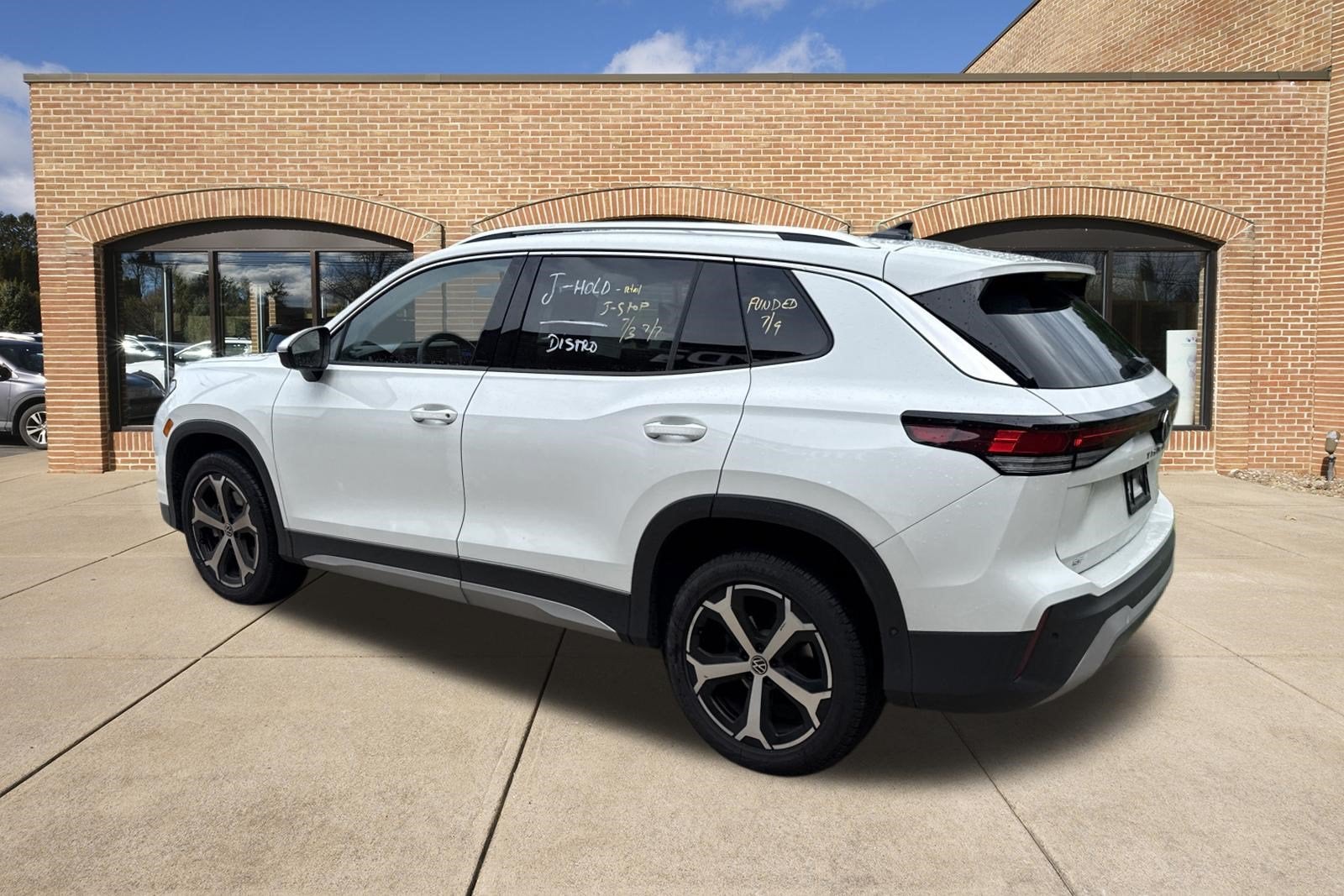 2026 Volkswagen Tiguan SE