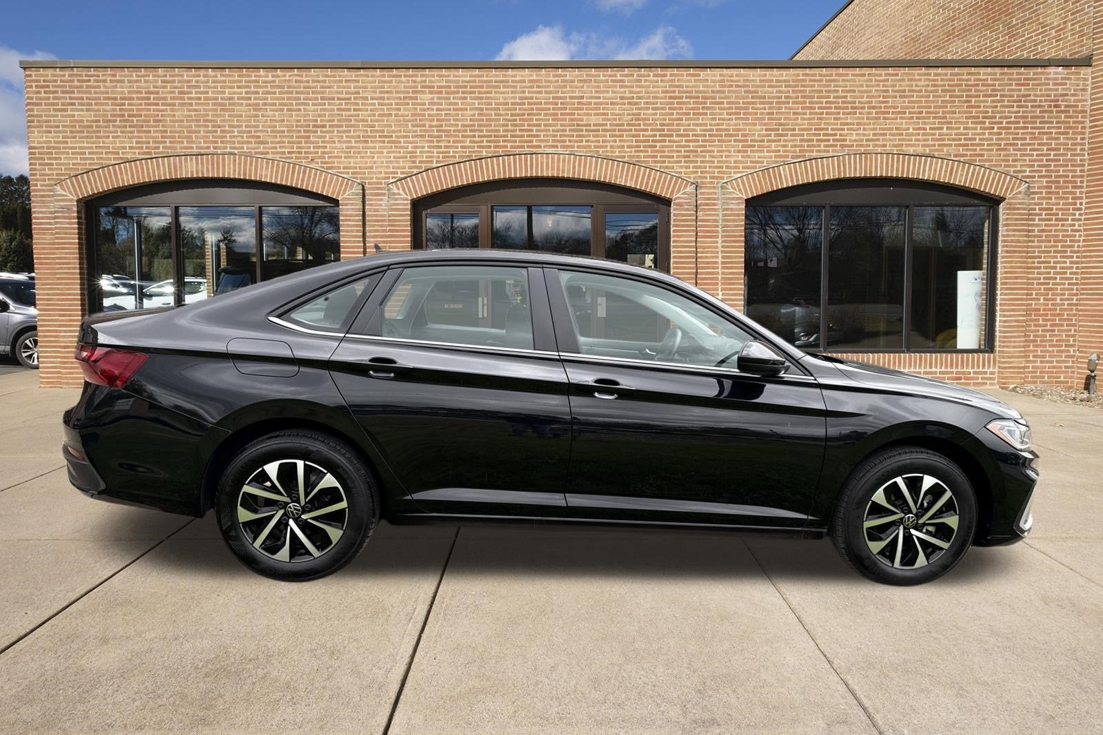 2025 Volkswagen Jetta S