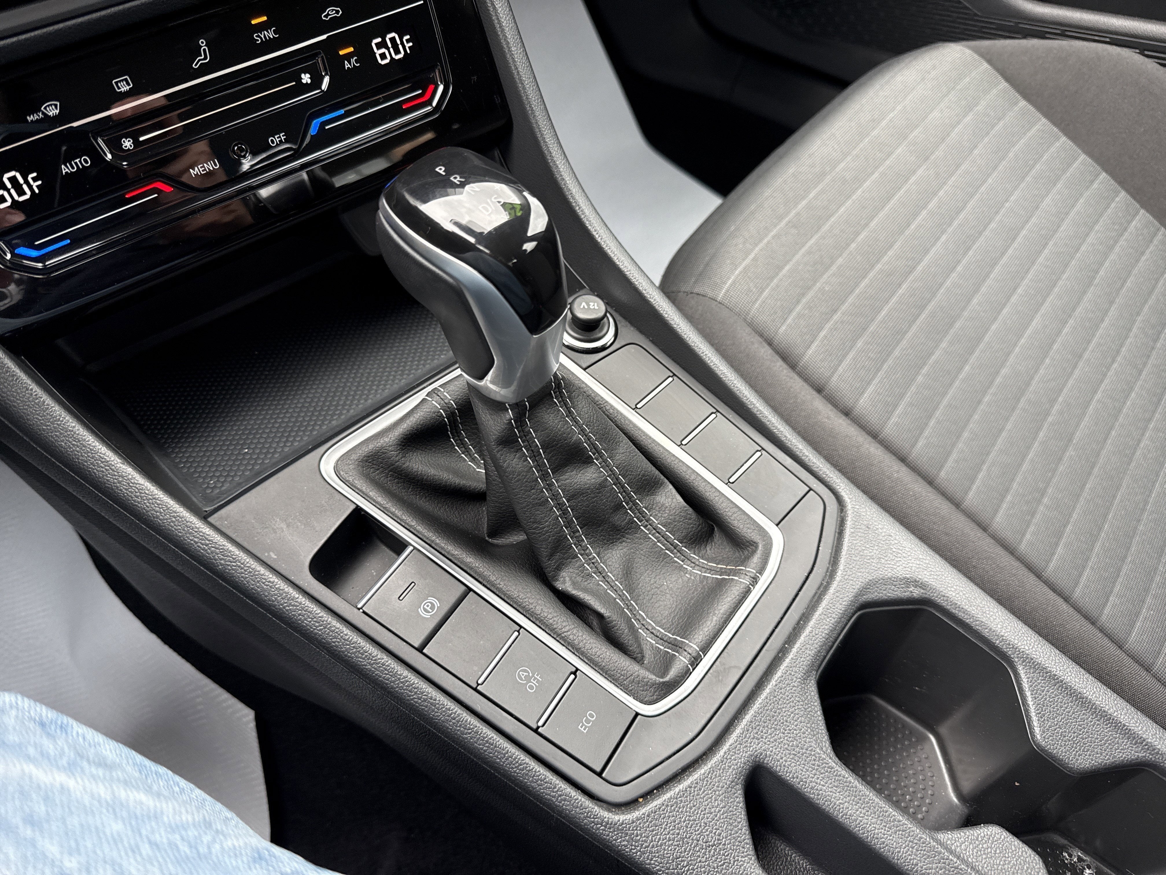 2025 Volkswagen Jetta S