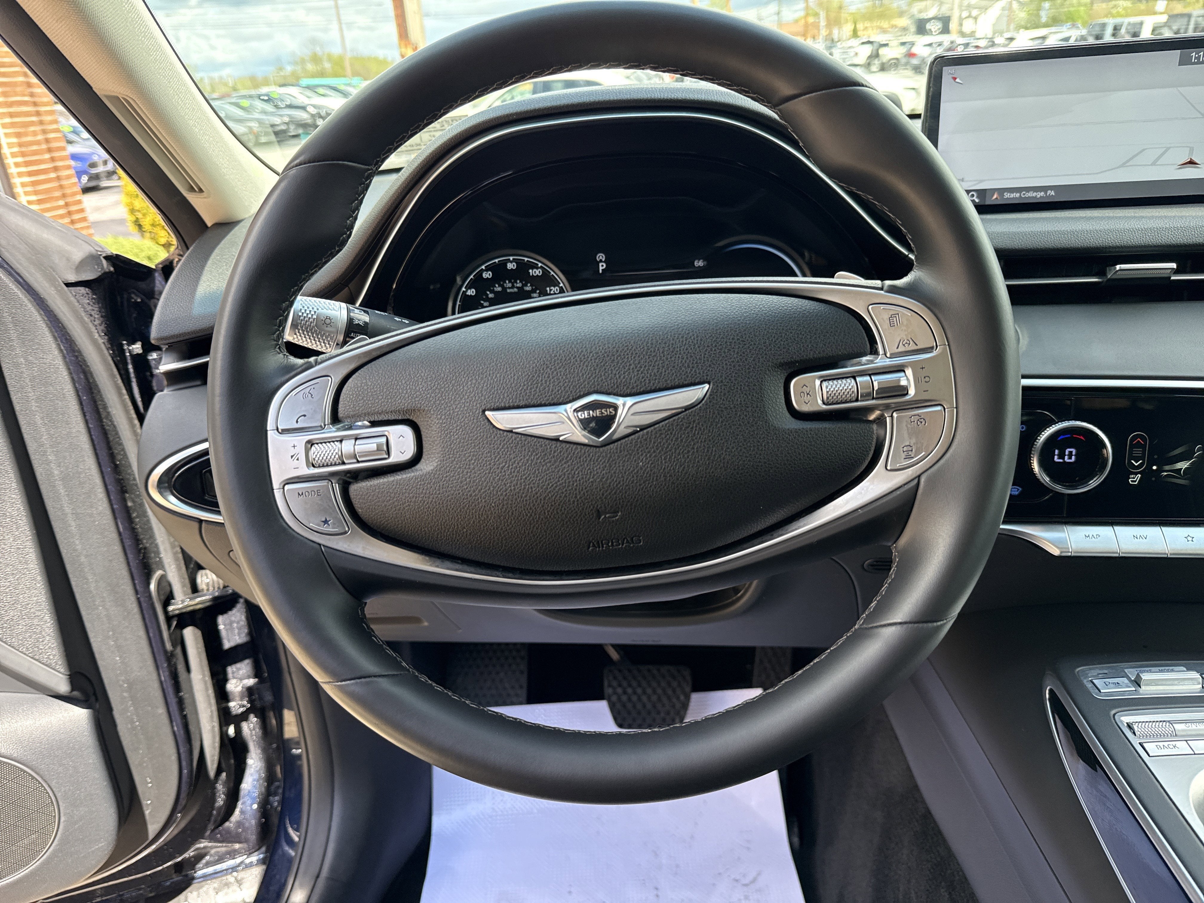 2025 Genesis GV70 2.5T