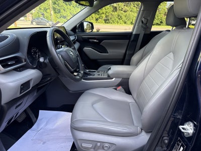 2020 Toyota Highlander XLE
