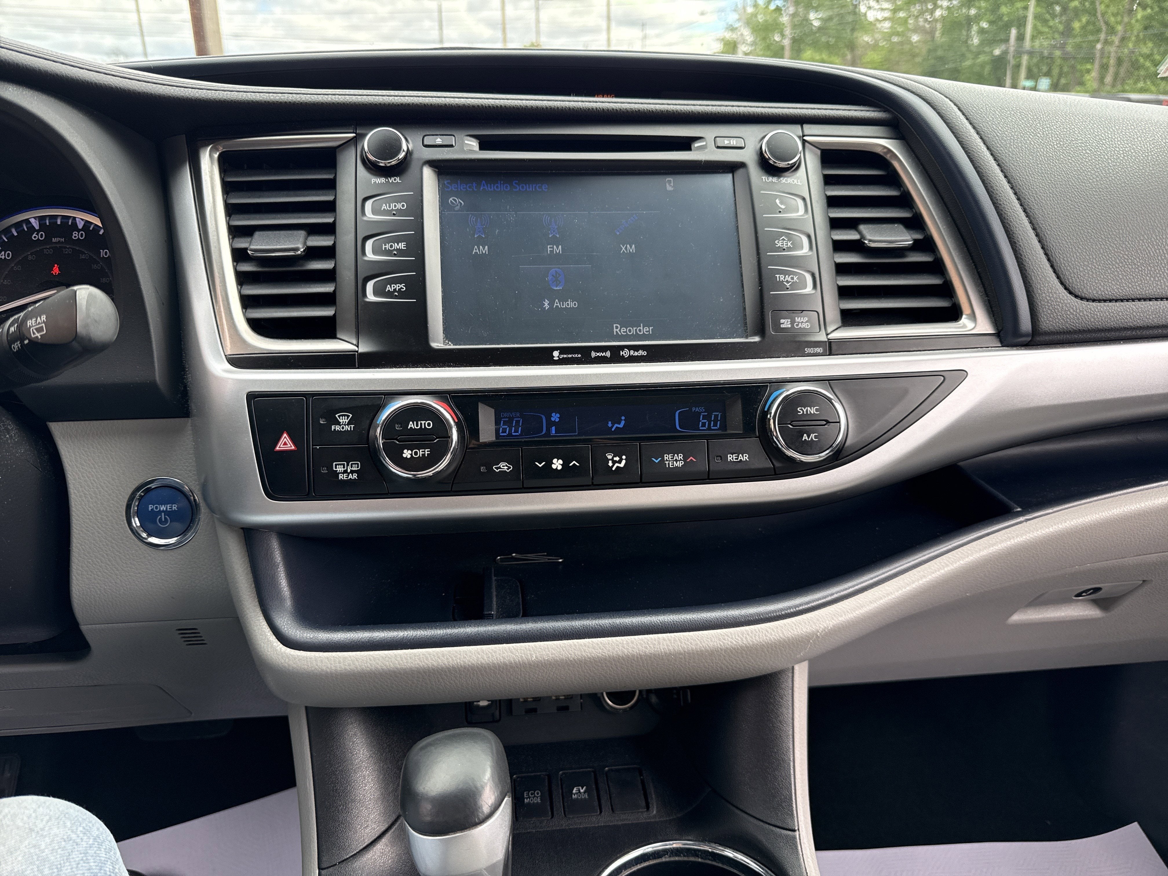 2019 Toyota Highlander Hybrid XLE