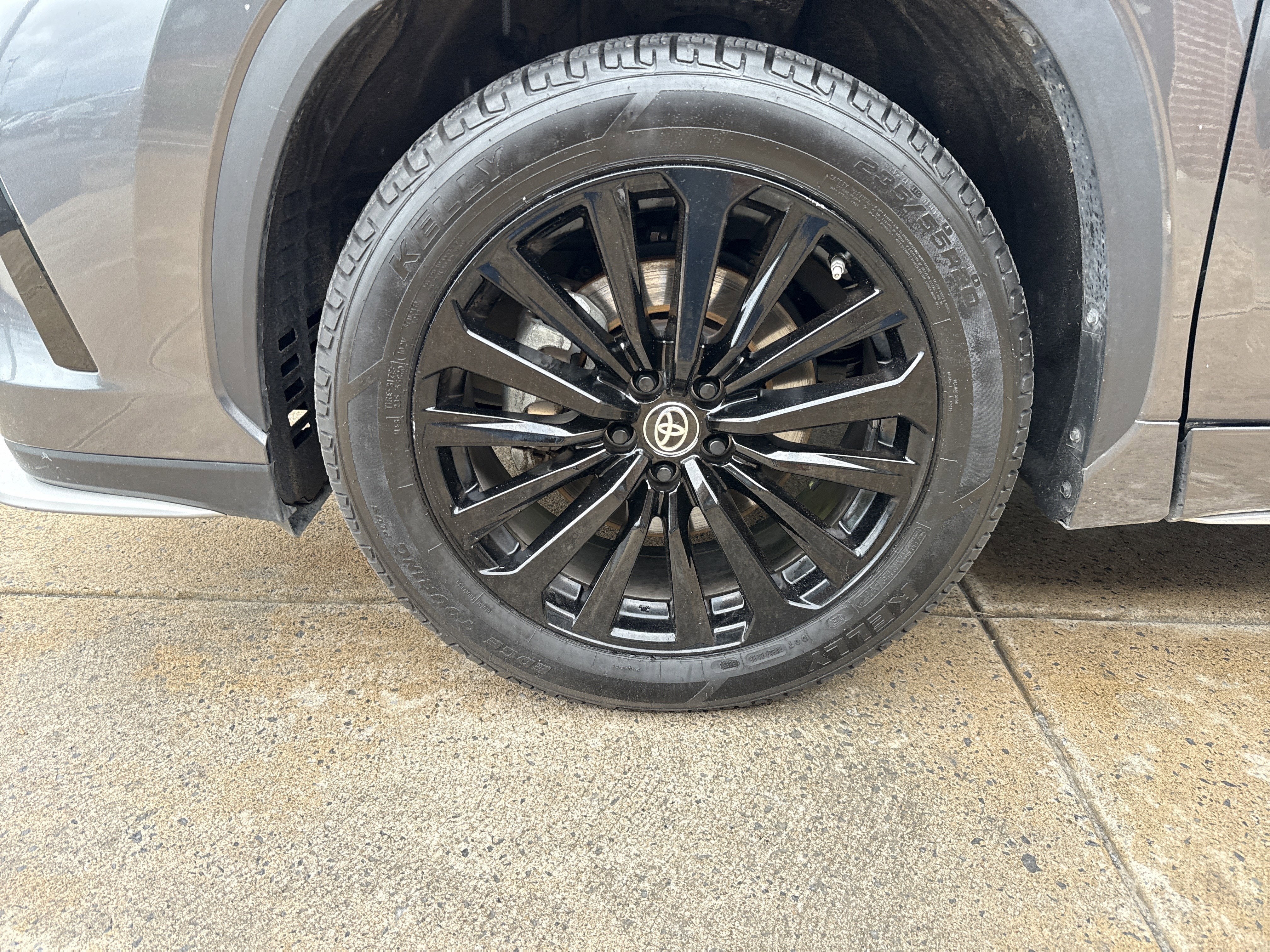 2025 Toyota Highlander XSE