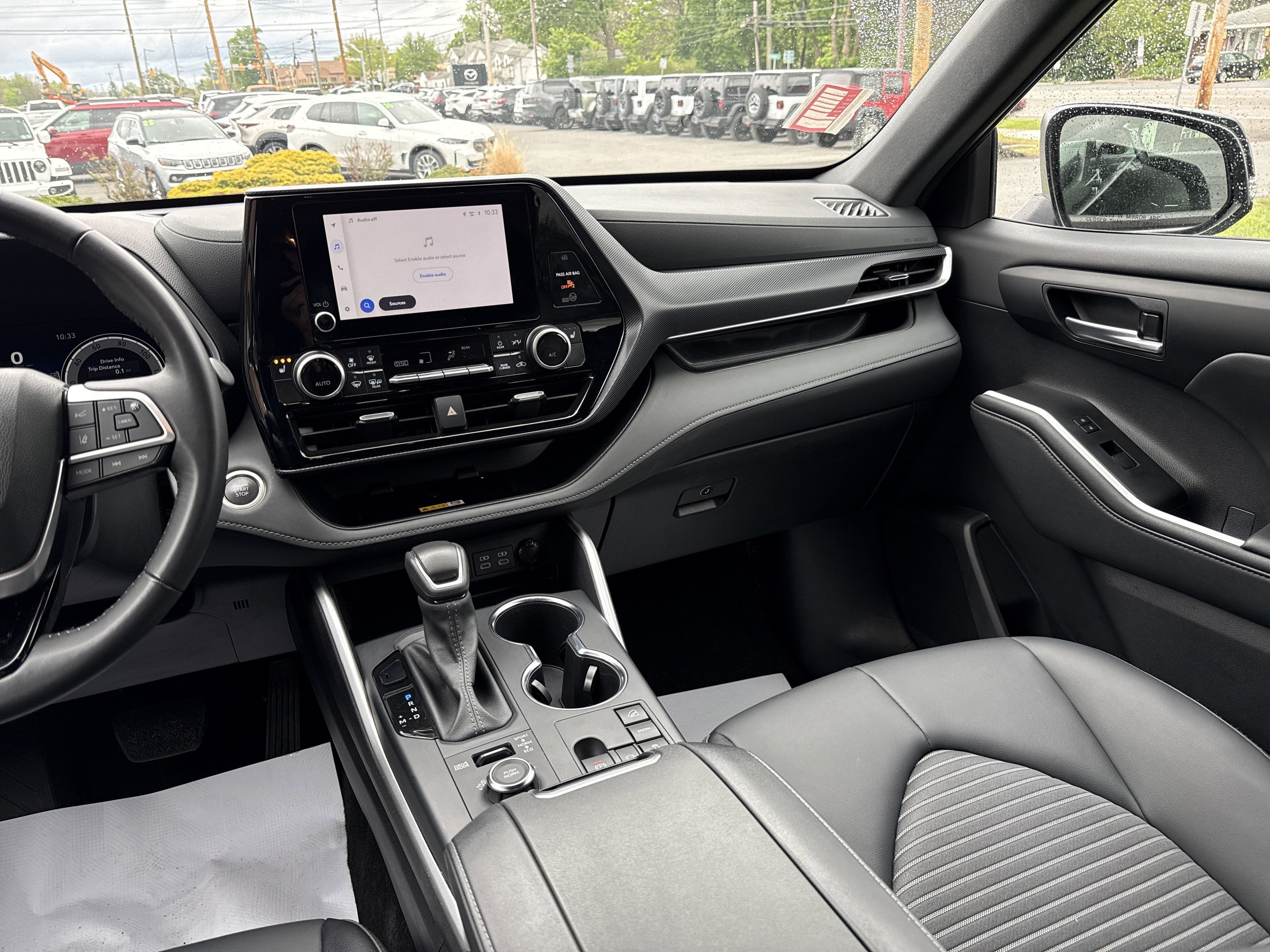 2025 Toyota Highlander XSE