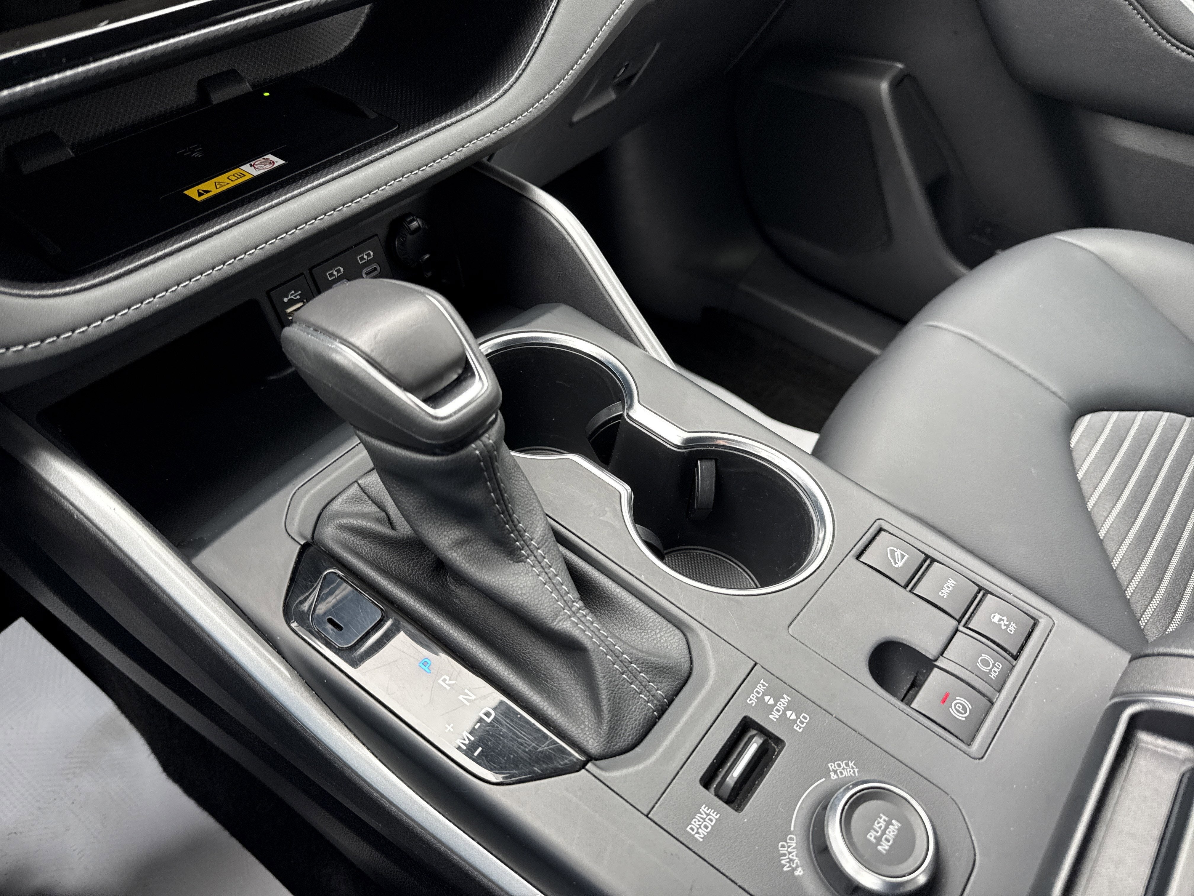 2025 Toyota Highlander XSE