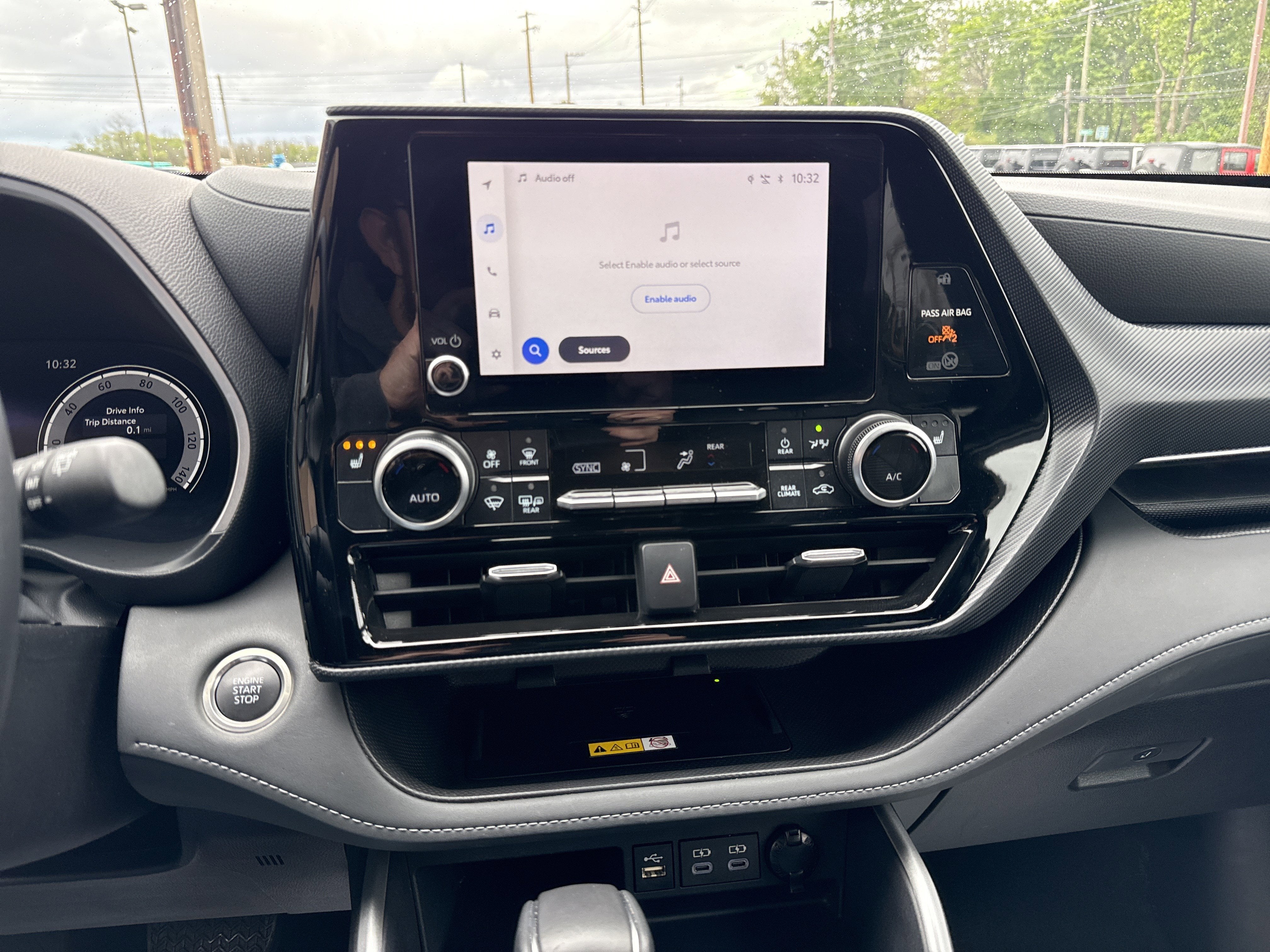 2025 Toyota Highlander XSE