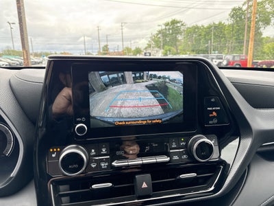 2025 Toyota Highlander XSE