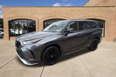 2025 Toyota Highlander XSE