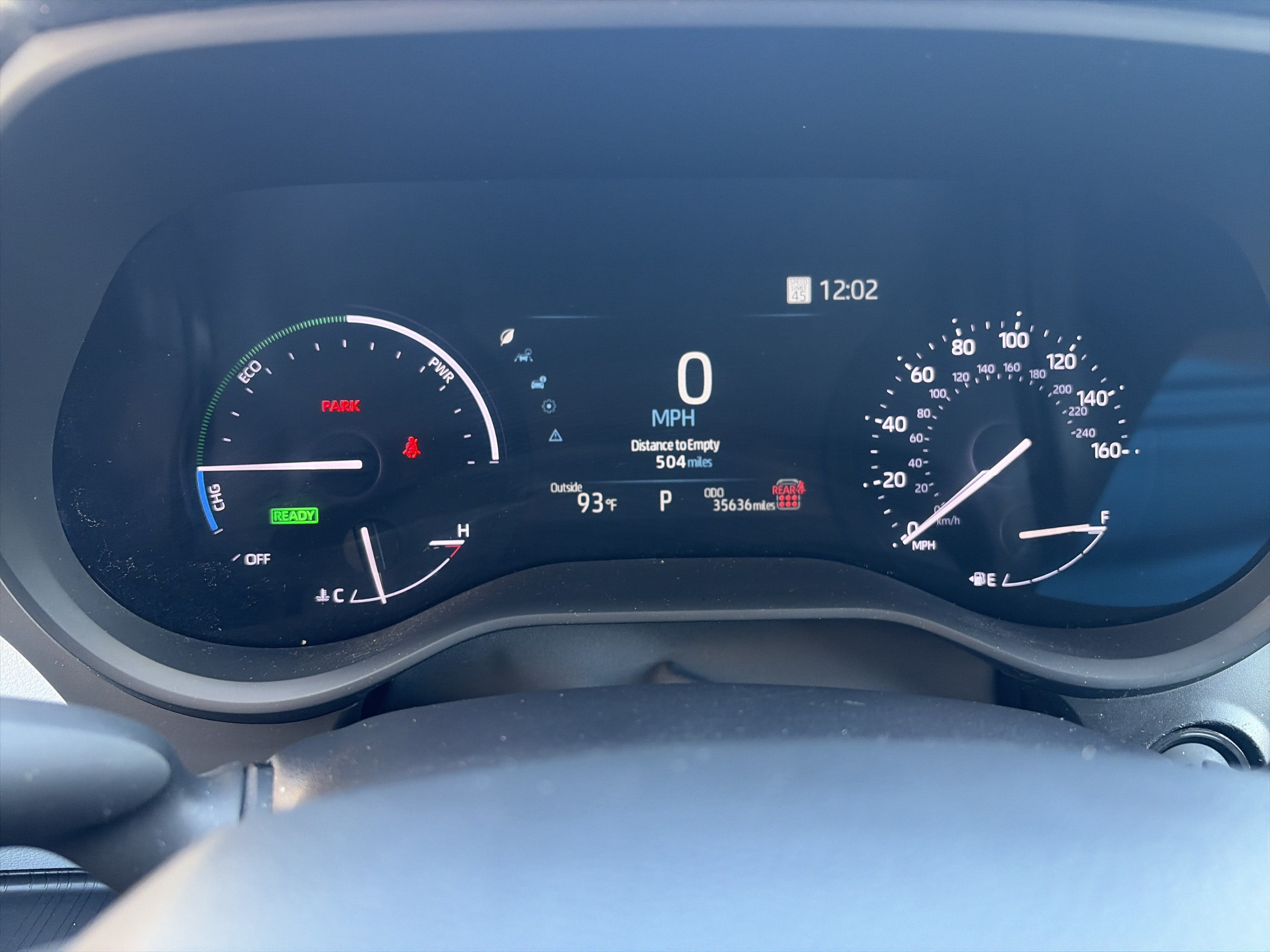 2025 Toyota Sienna LE