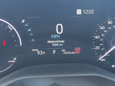 2025 Toyota Sienna LE