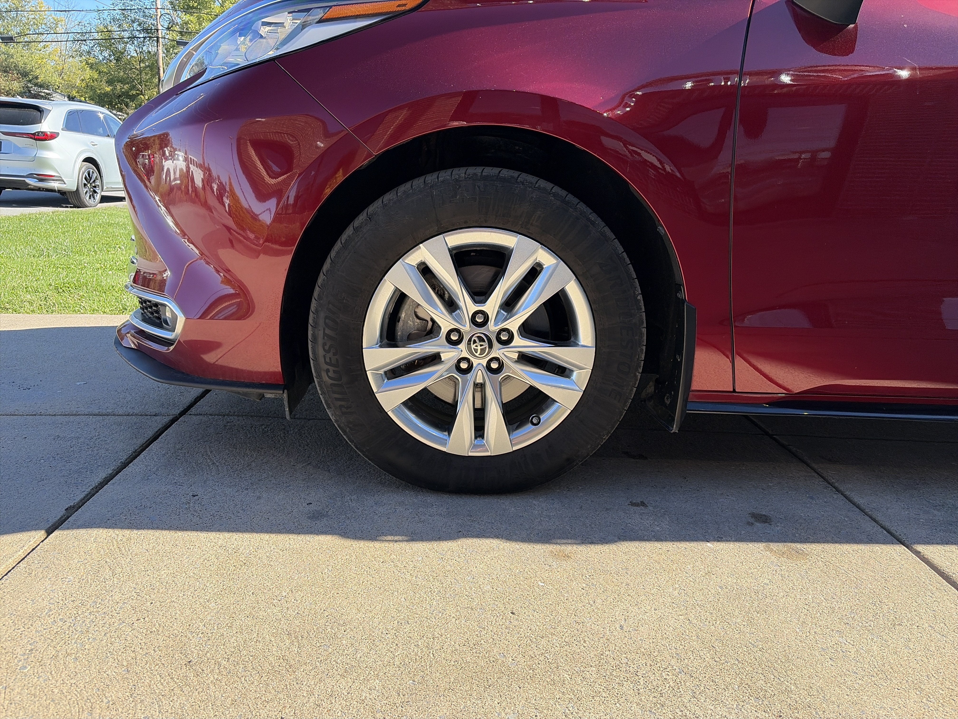 2023 Toyota Sienna Limited