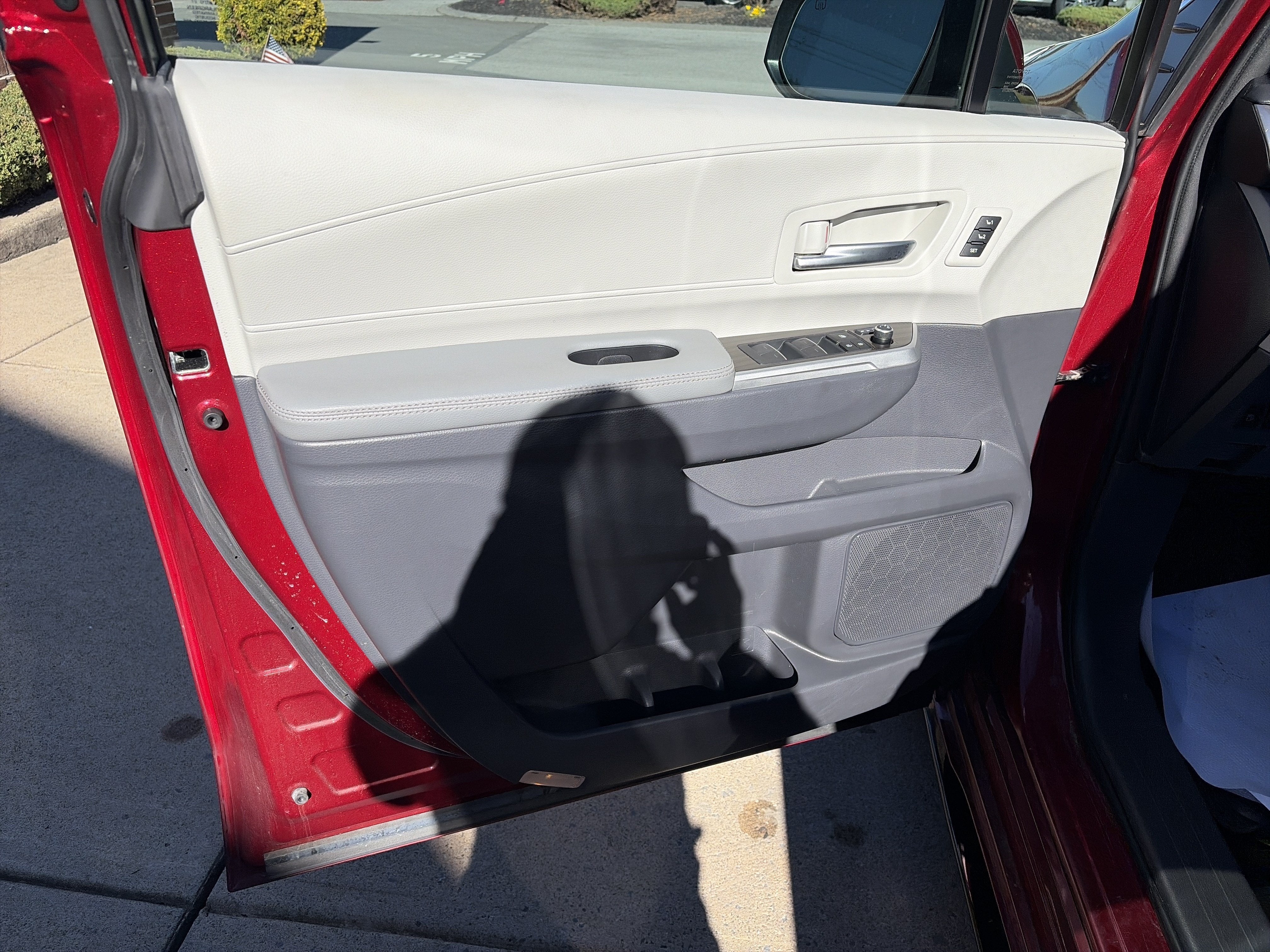 2023 Toyota Sienna Limited