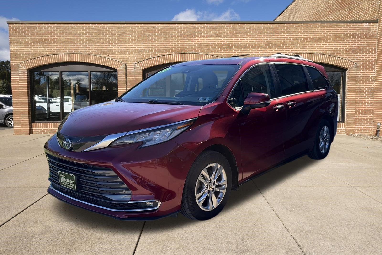 2023 Toyota Sienna Limited