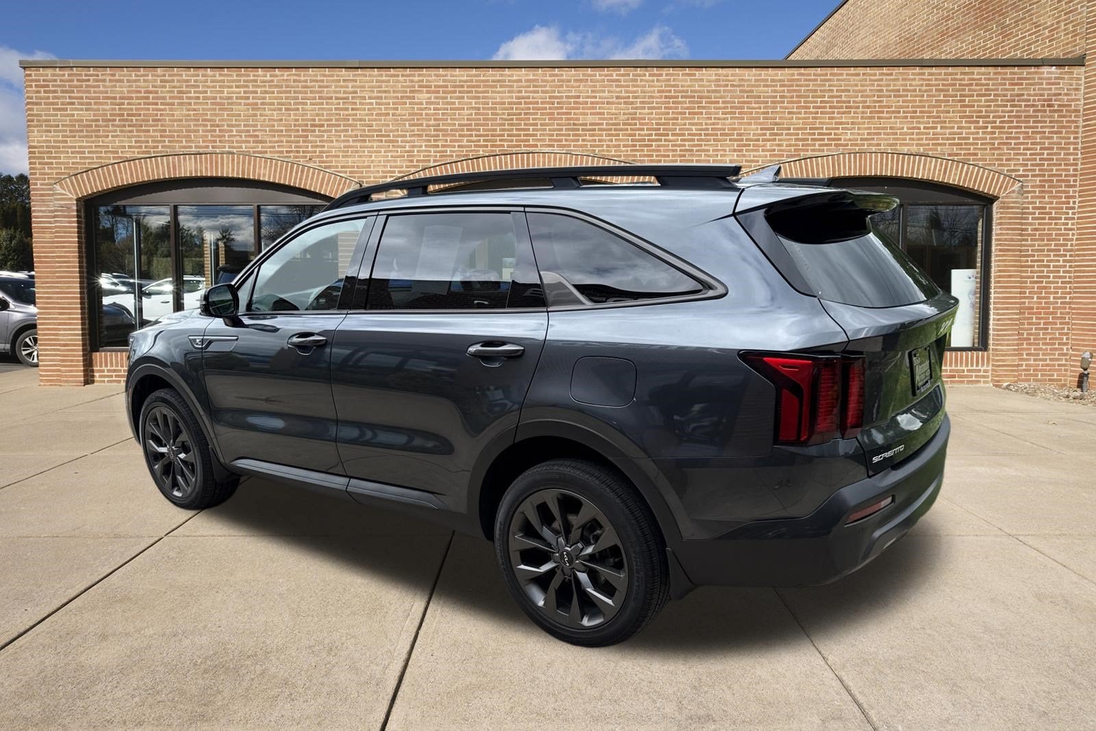 2023 Kia Sorento X-Line EX