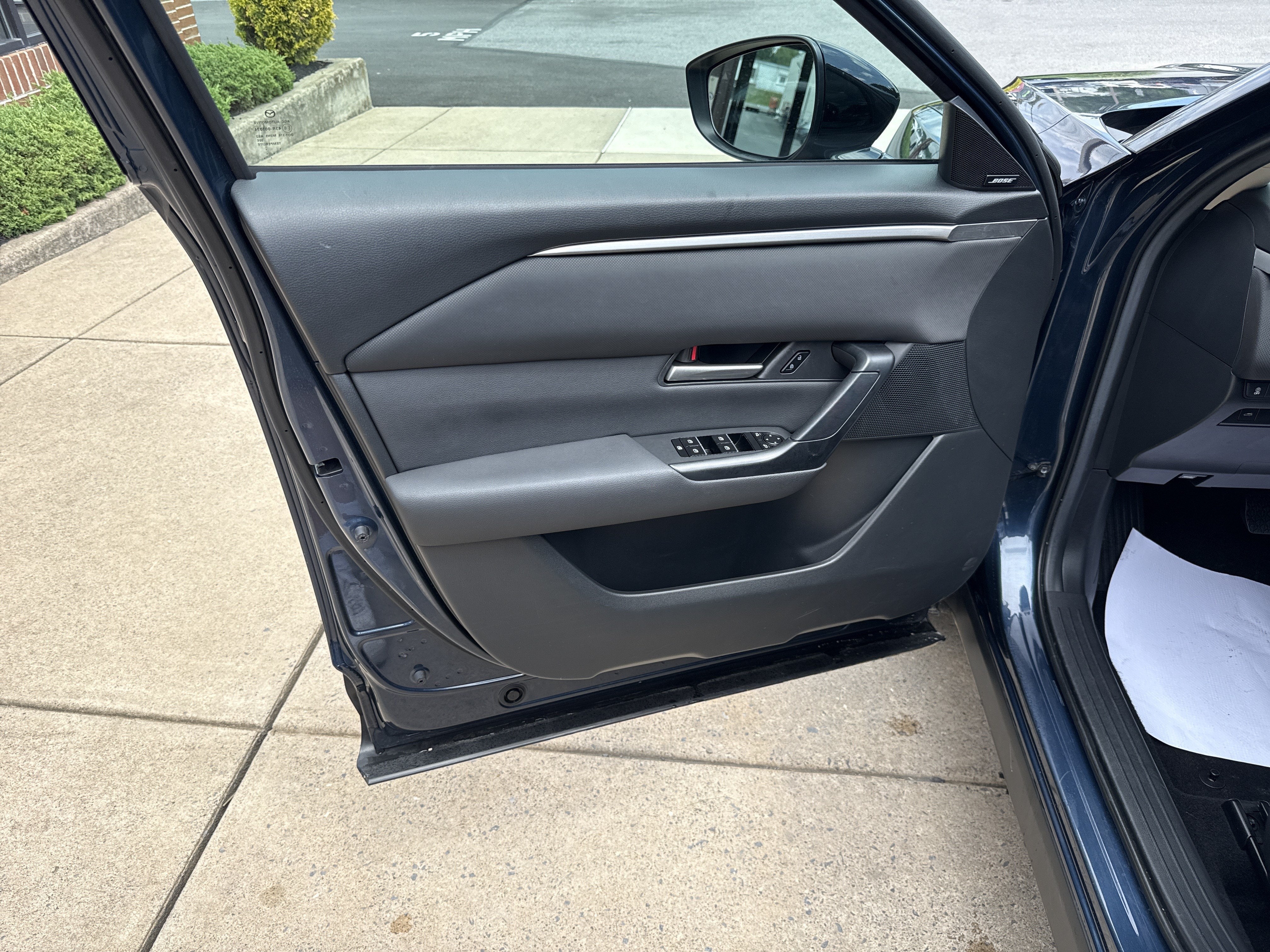 2025 Mazda Mazda CX-50 2.5 S Premium Package