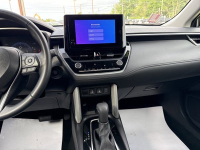 2025 Toyota Corolla Cross XLE