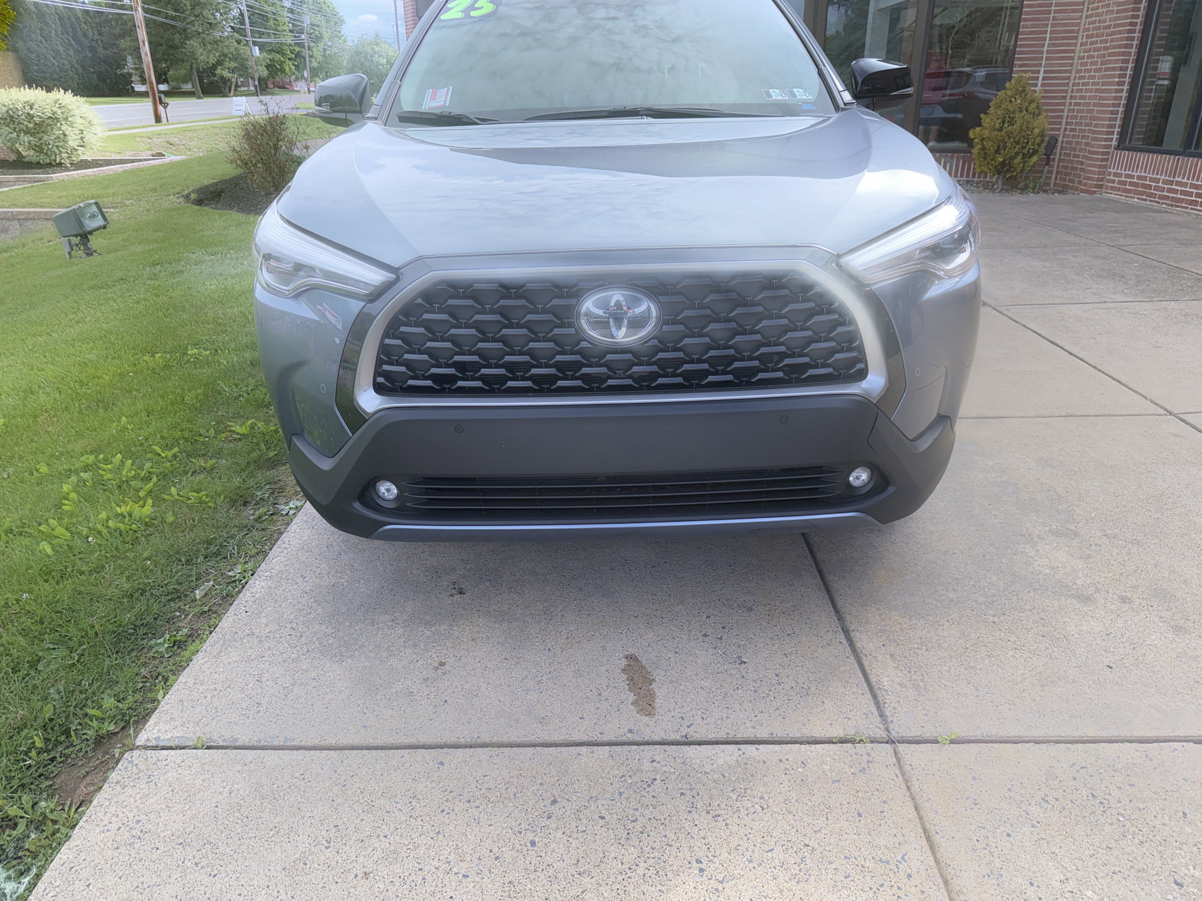 2025 Toyota Corolla Cross XLE