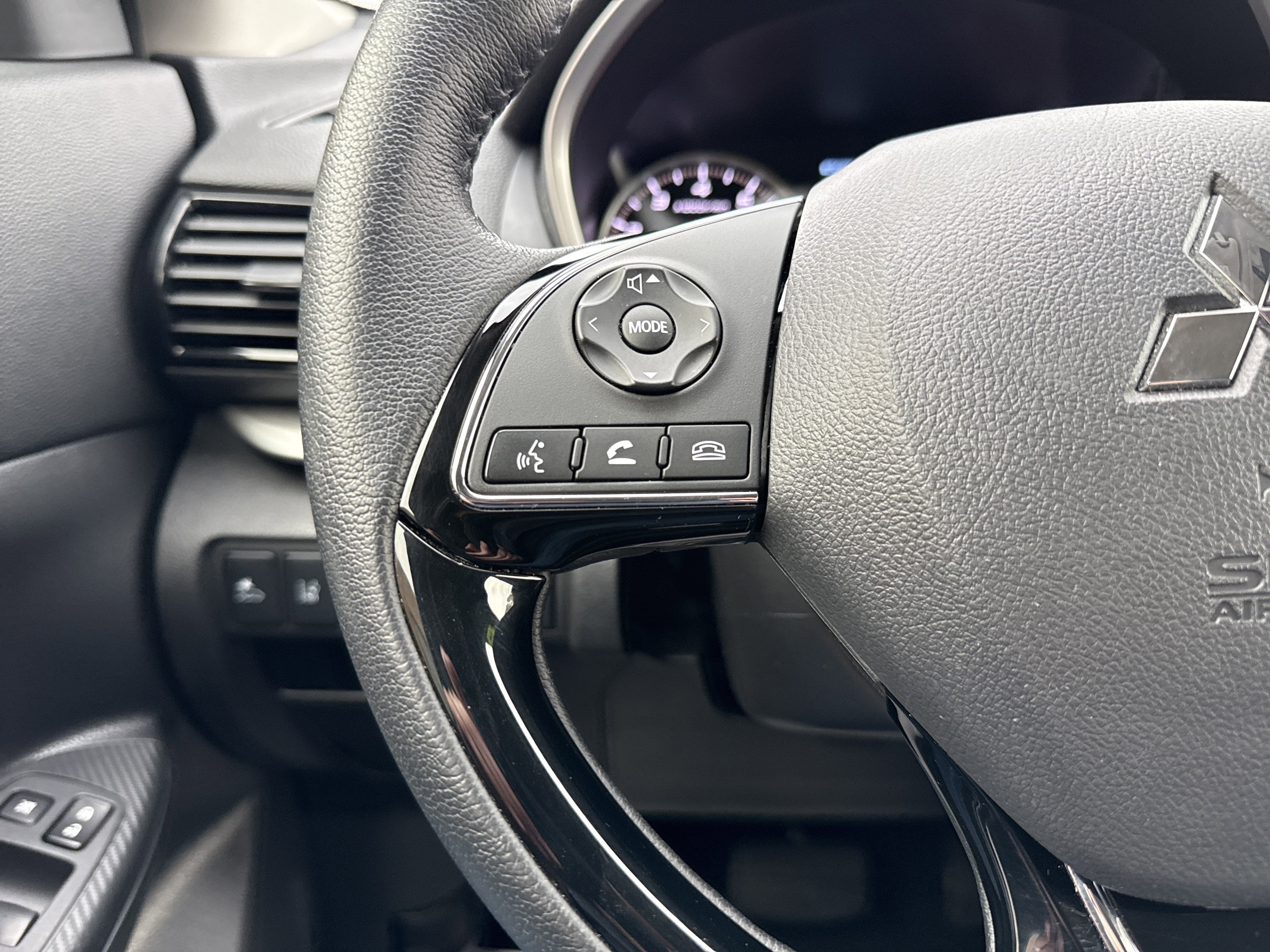 2025 Mitsubishi Eclipse Cross SE