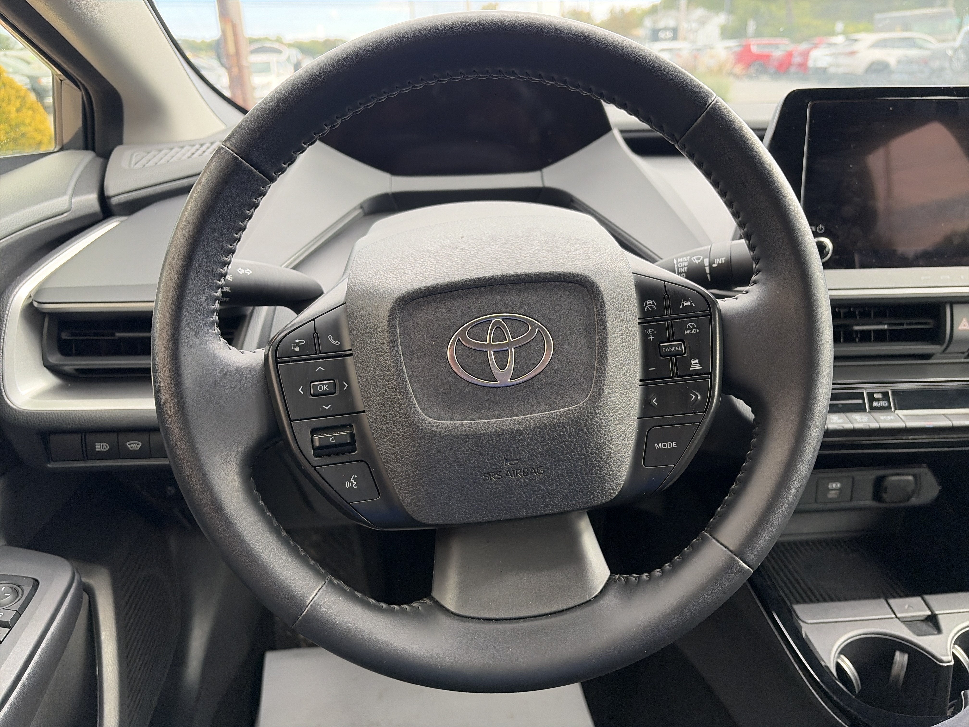 2025 Toyota Prius LE