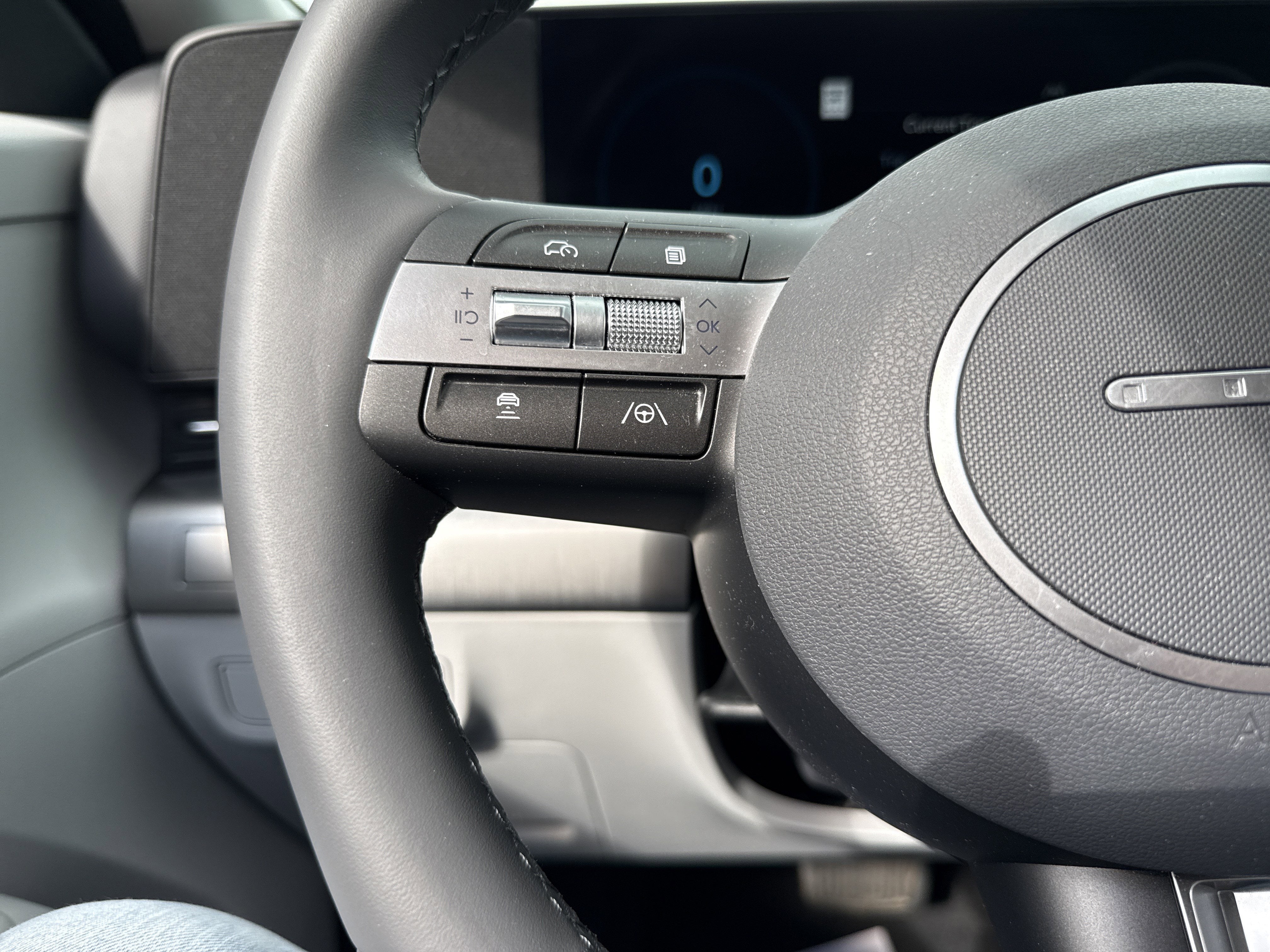 2024 Hyundai Kona Electric SEL