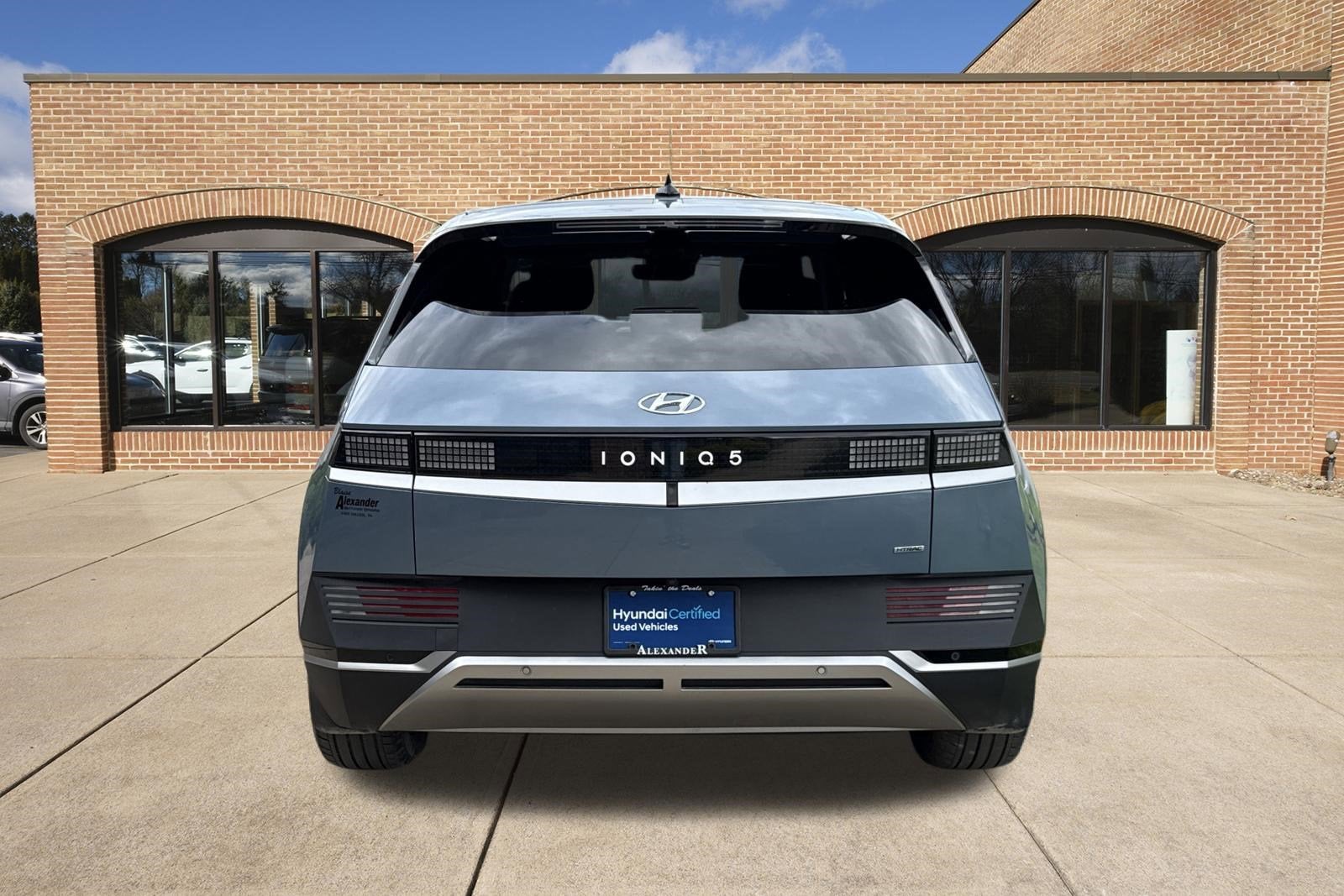 2024 Hyundai IONIQ 5 SEL