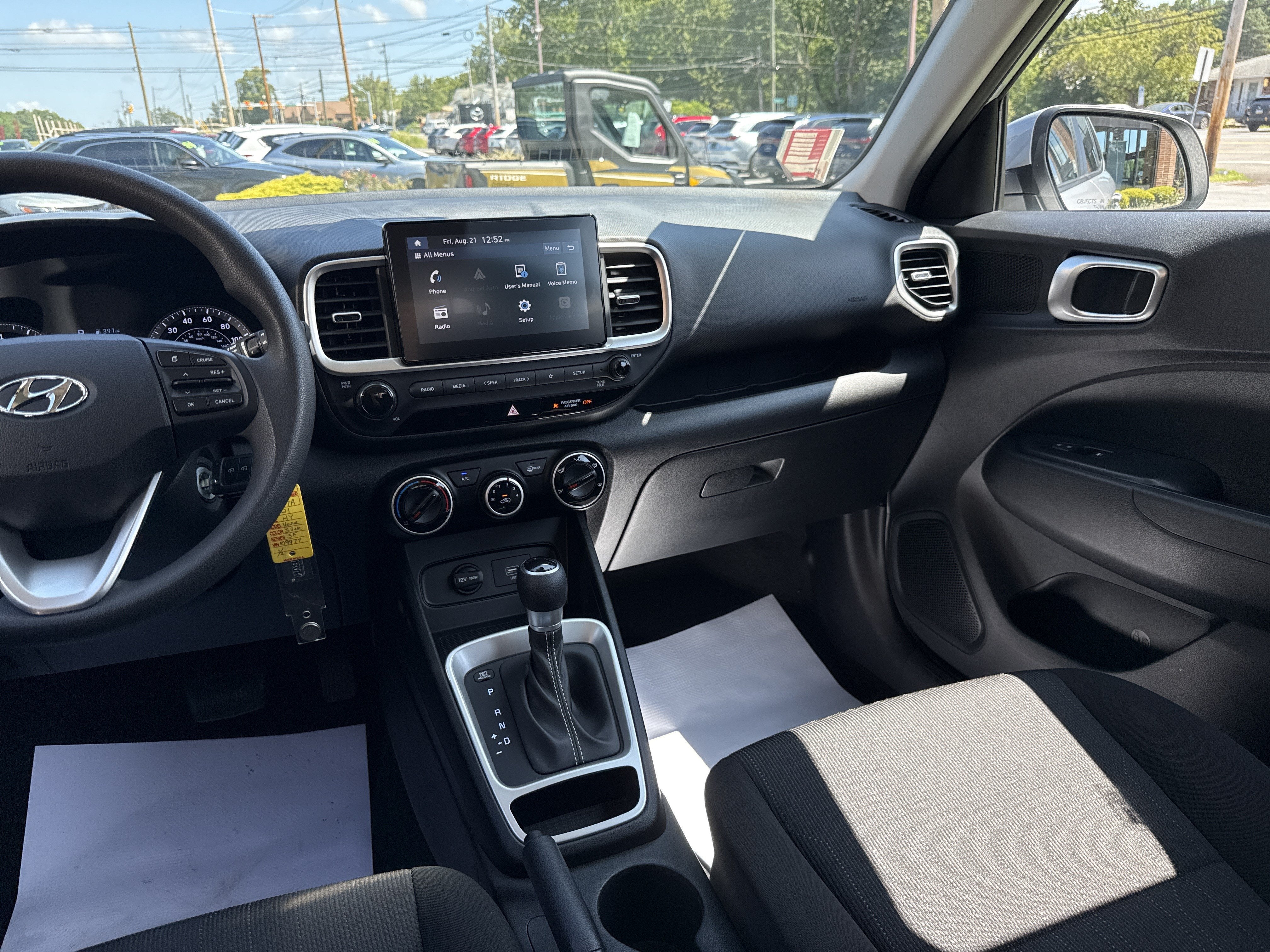 2021 Hyundai Venue SE