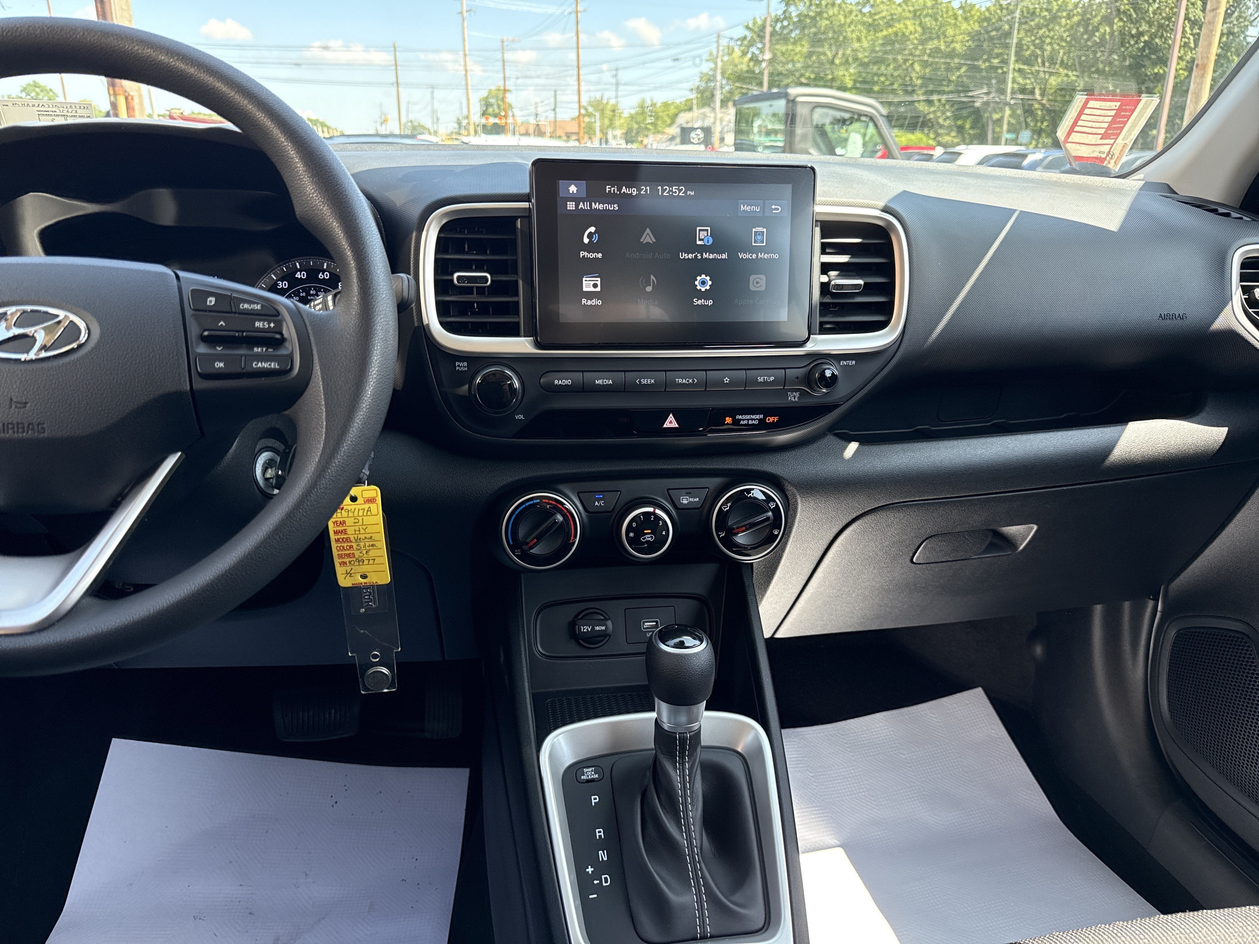 2021 Hyundai Venue SE