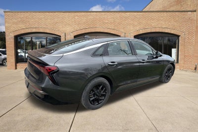 2025 Kia K5 LXS