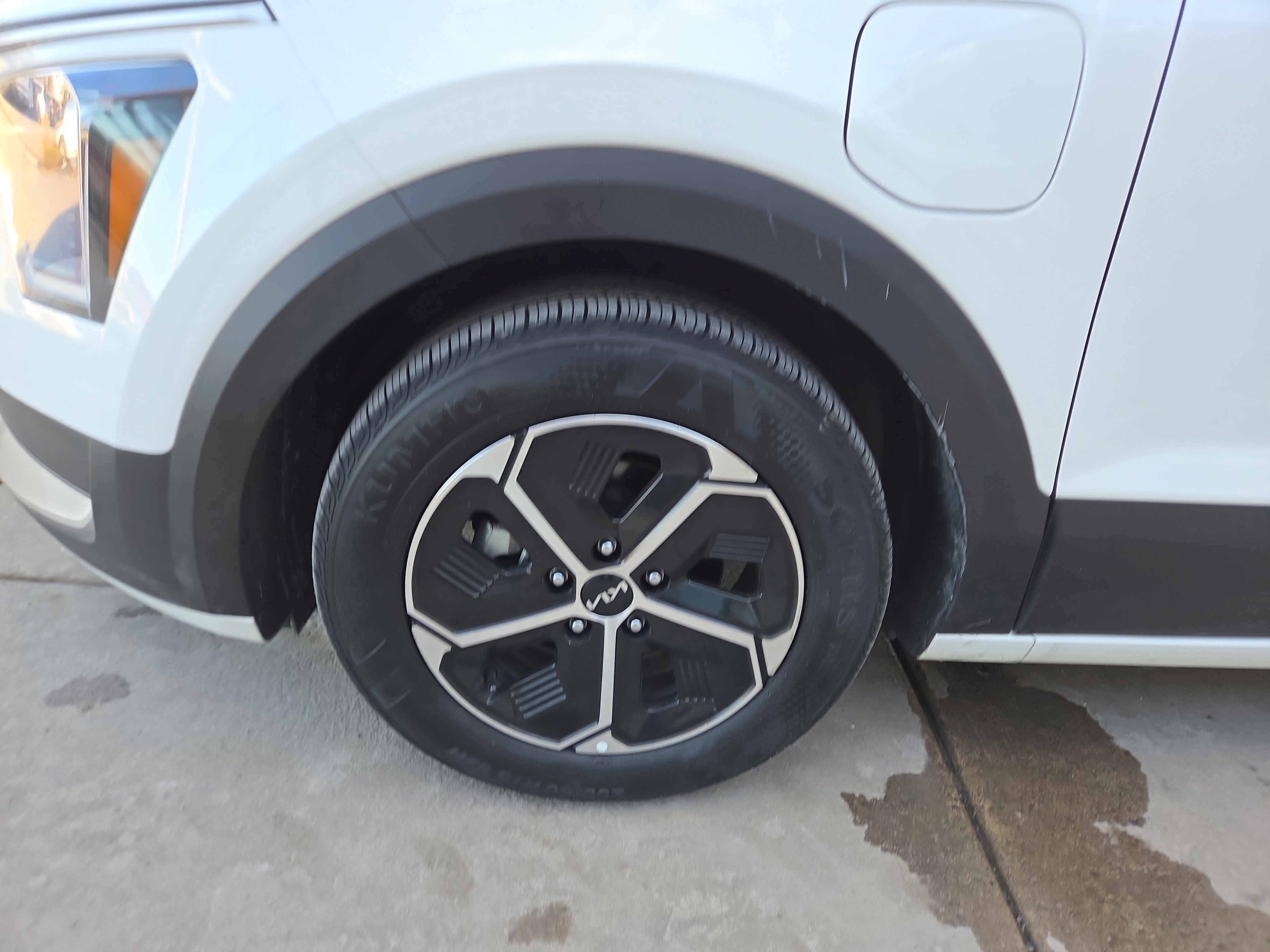 2024 Kia Niro Plug-In Hybrid EX