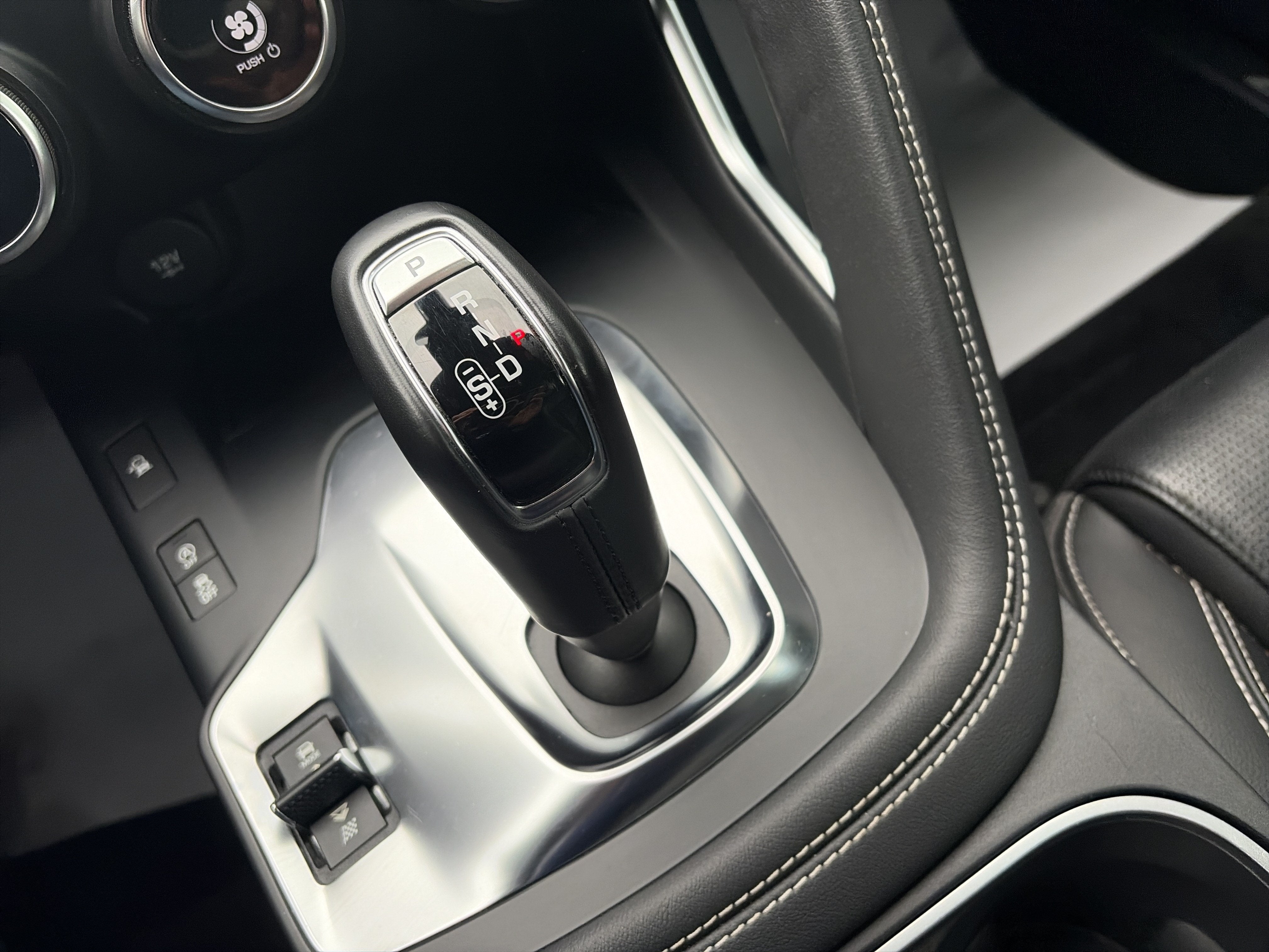 2019 Jaguar E-PACE R-Dynamic SE