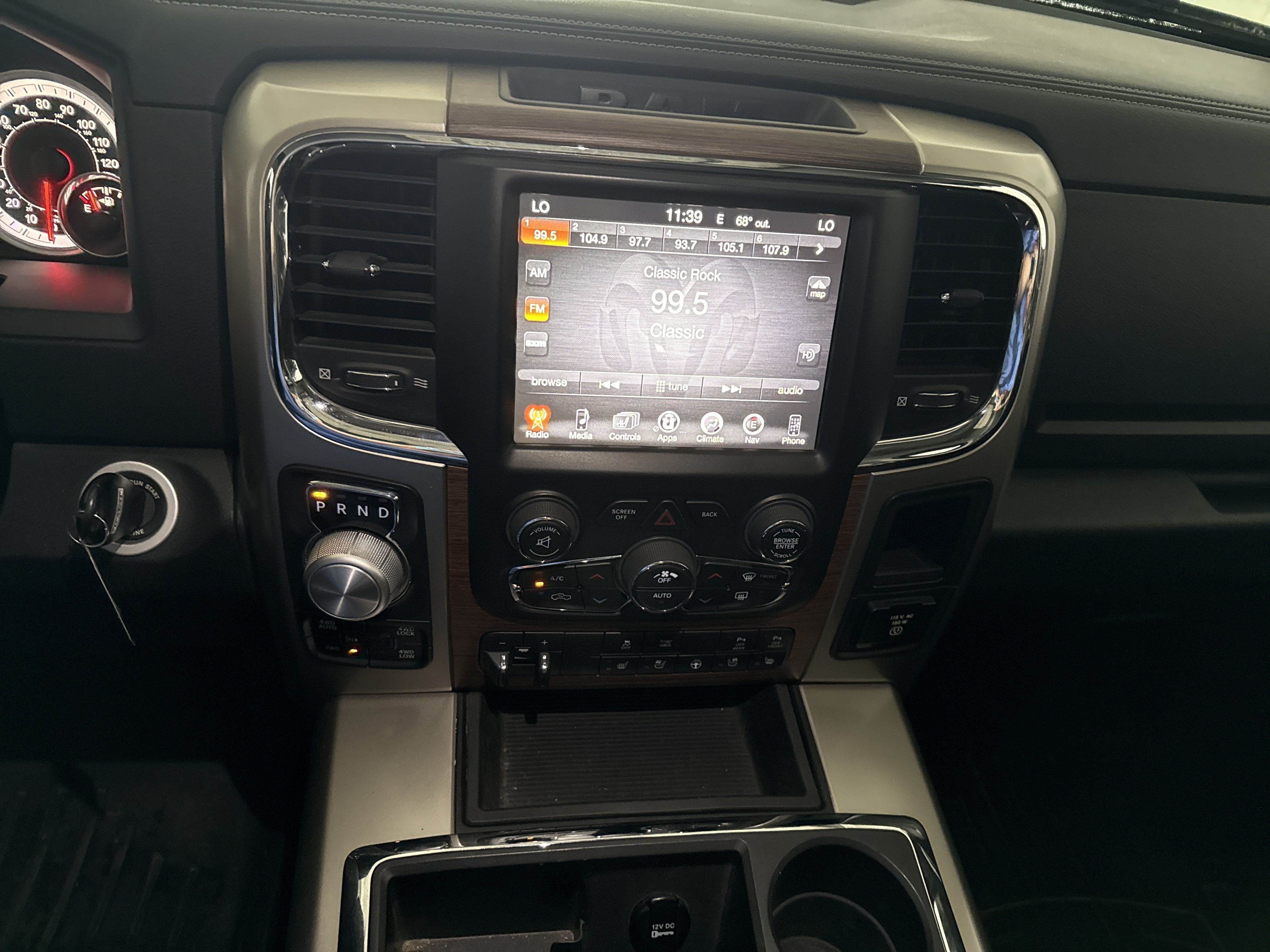 2014 RAM 1500 Laramie