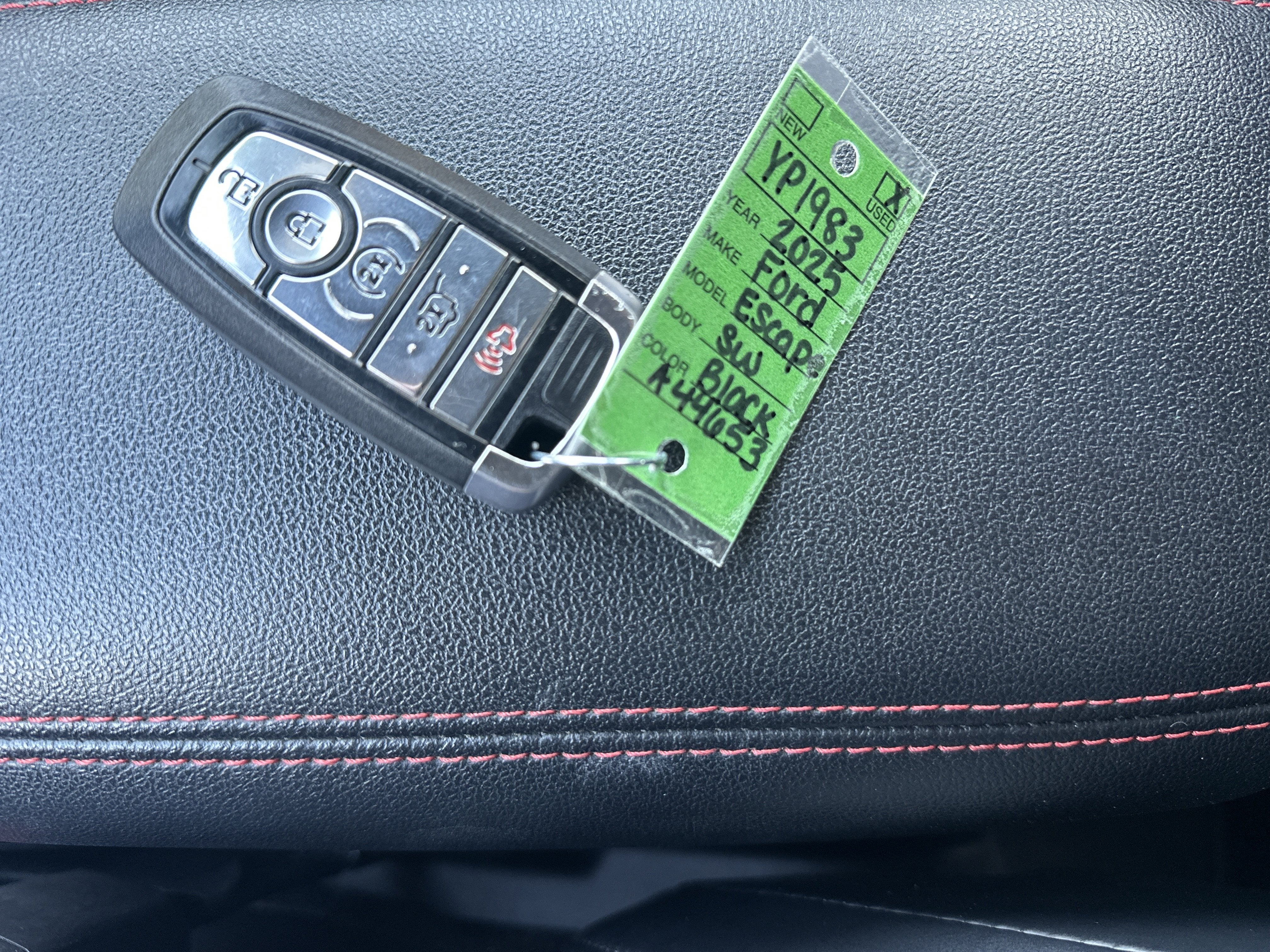 2025 Ford Escape ST-Line Select