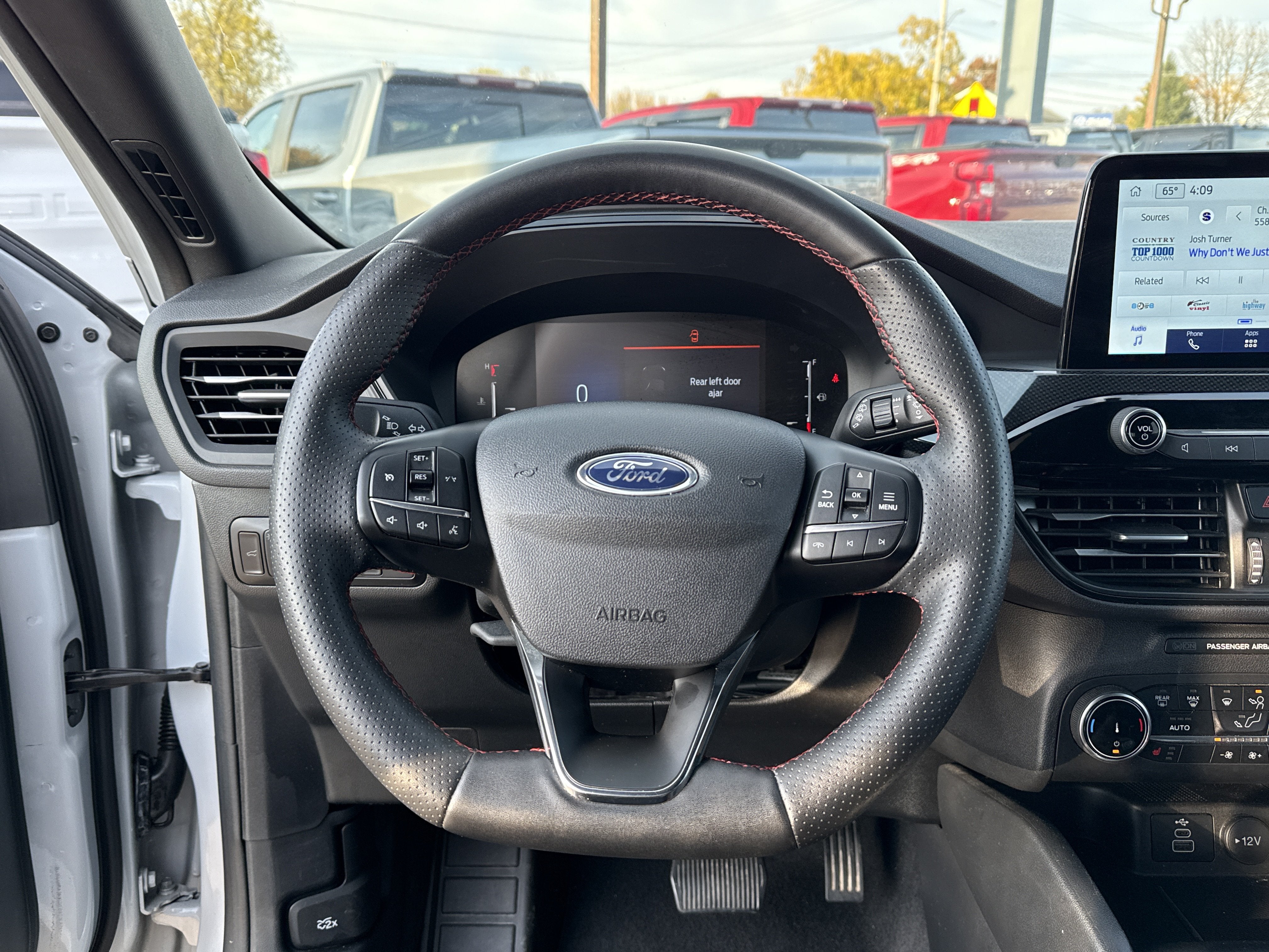 2025 Ford Escape ST-Line Select
