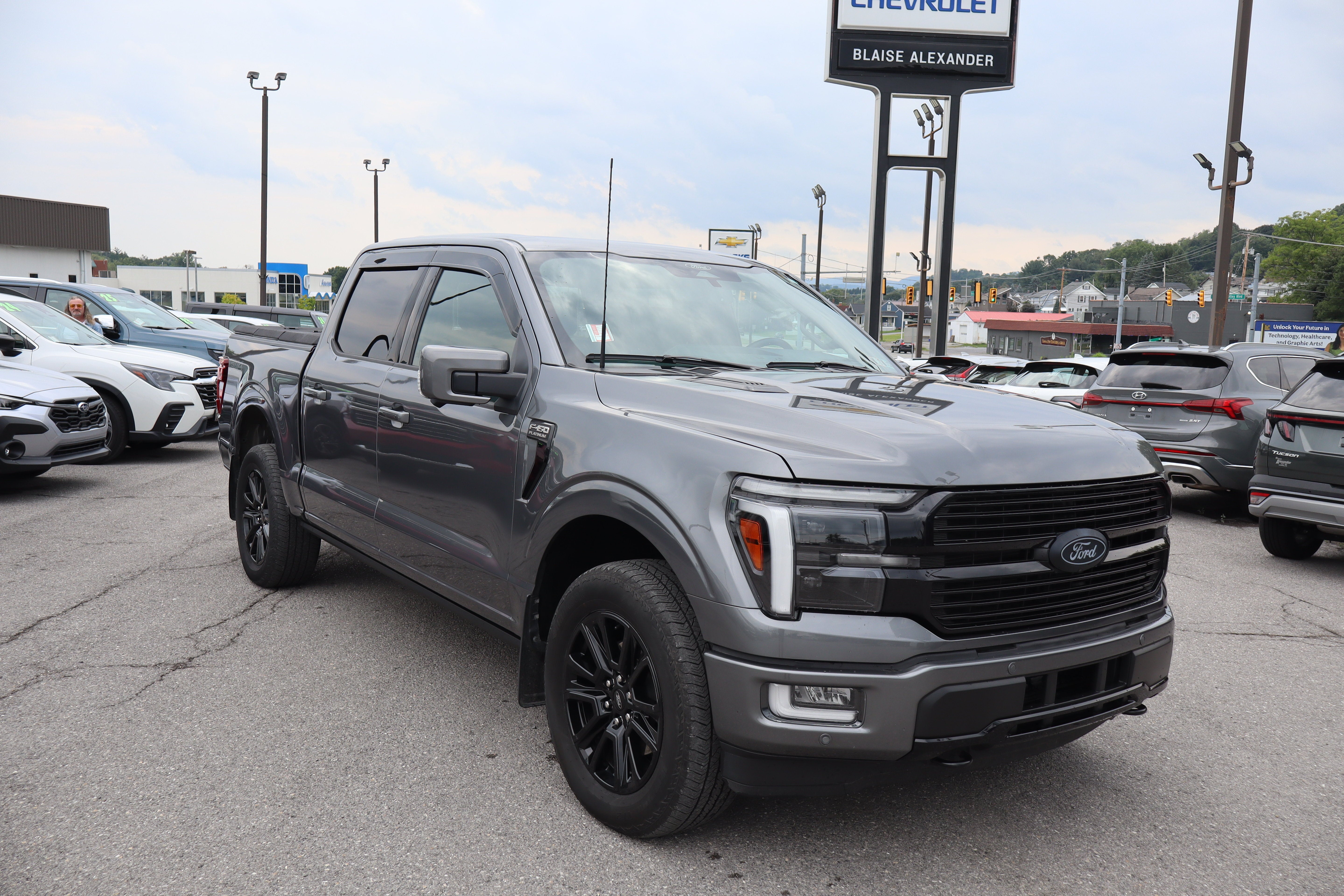 2025 Ford F-150 Platinum